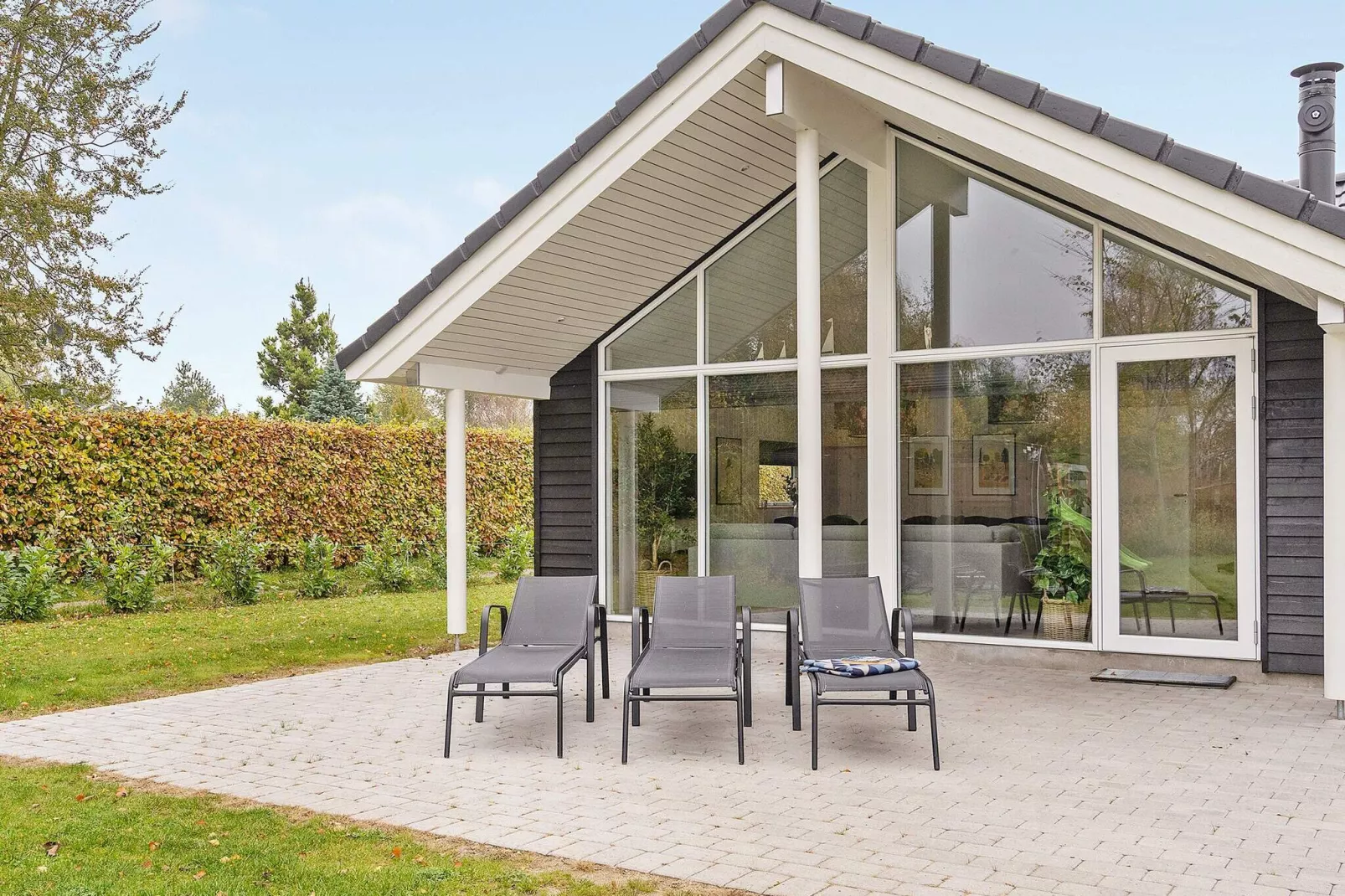 Luxus-Retreat mit Pool -- By Traum Ferienwohnungen-Aussicht