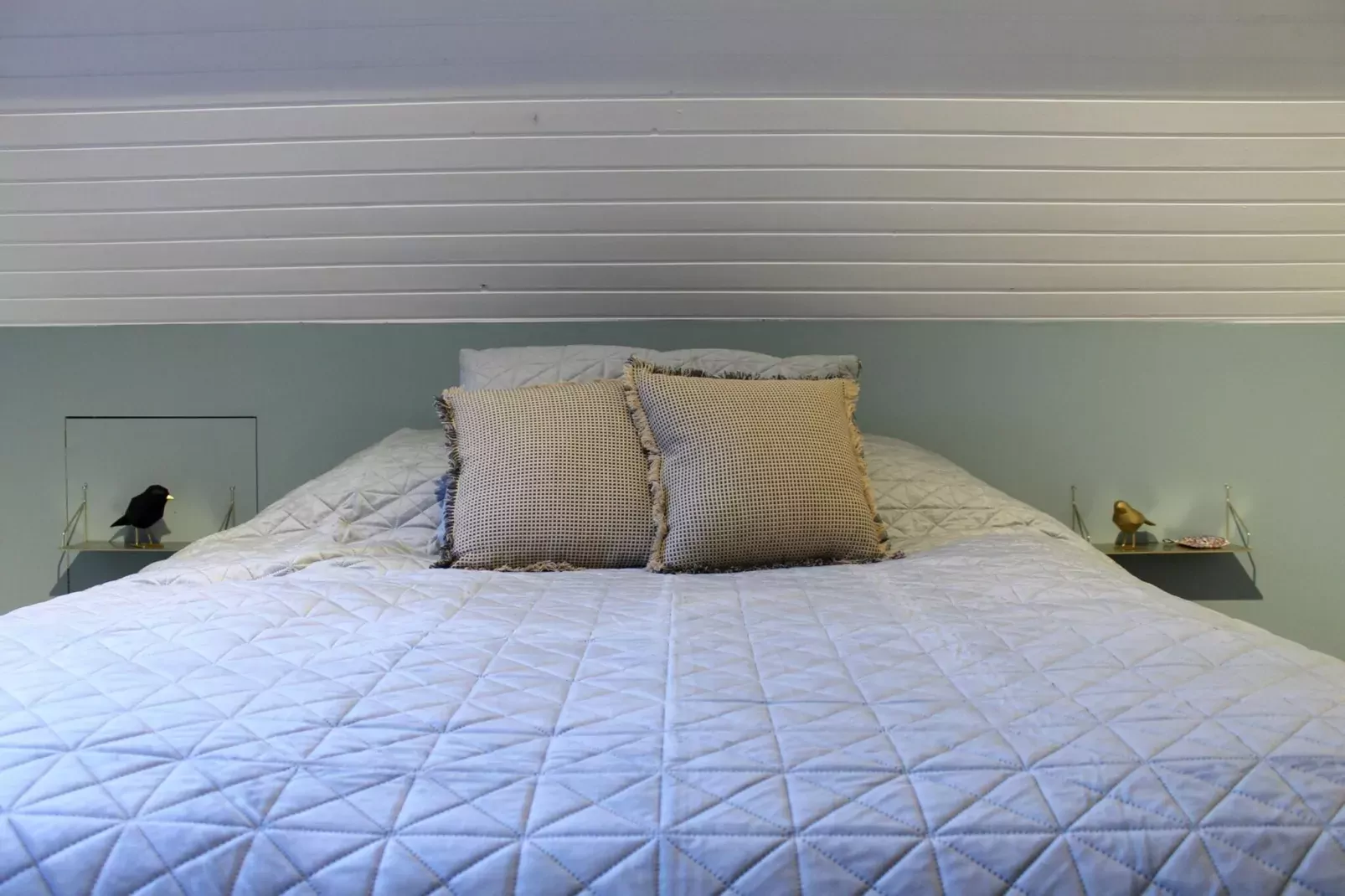 Le Louis-Bedroom
