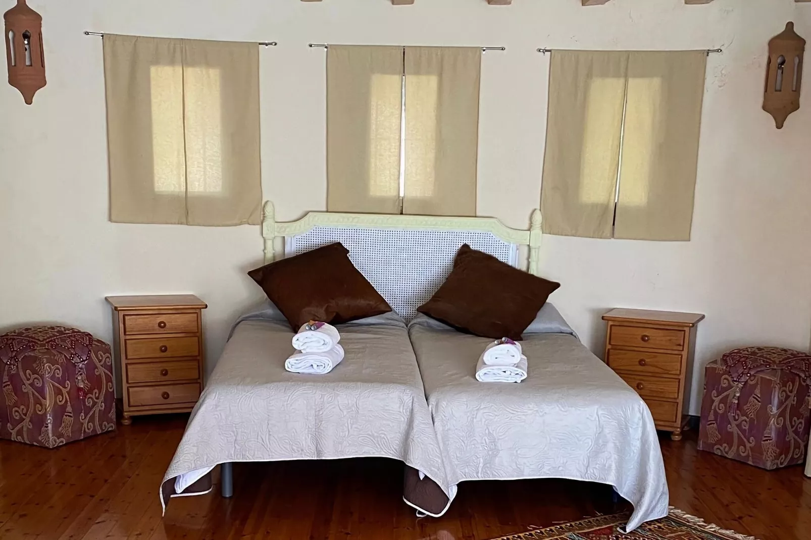 Cortijo de Santa Cruz-Chambre