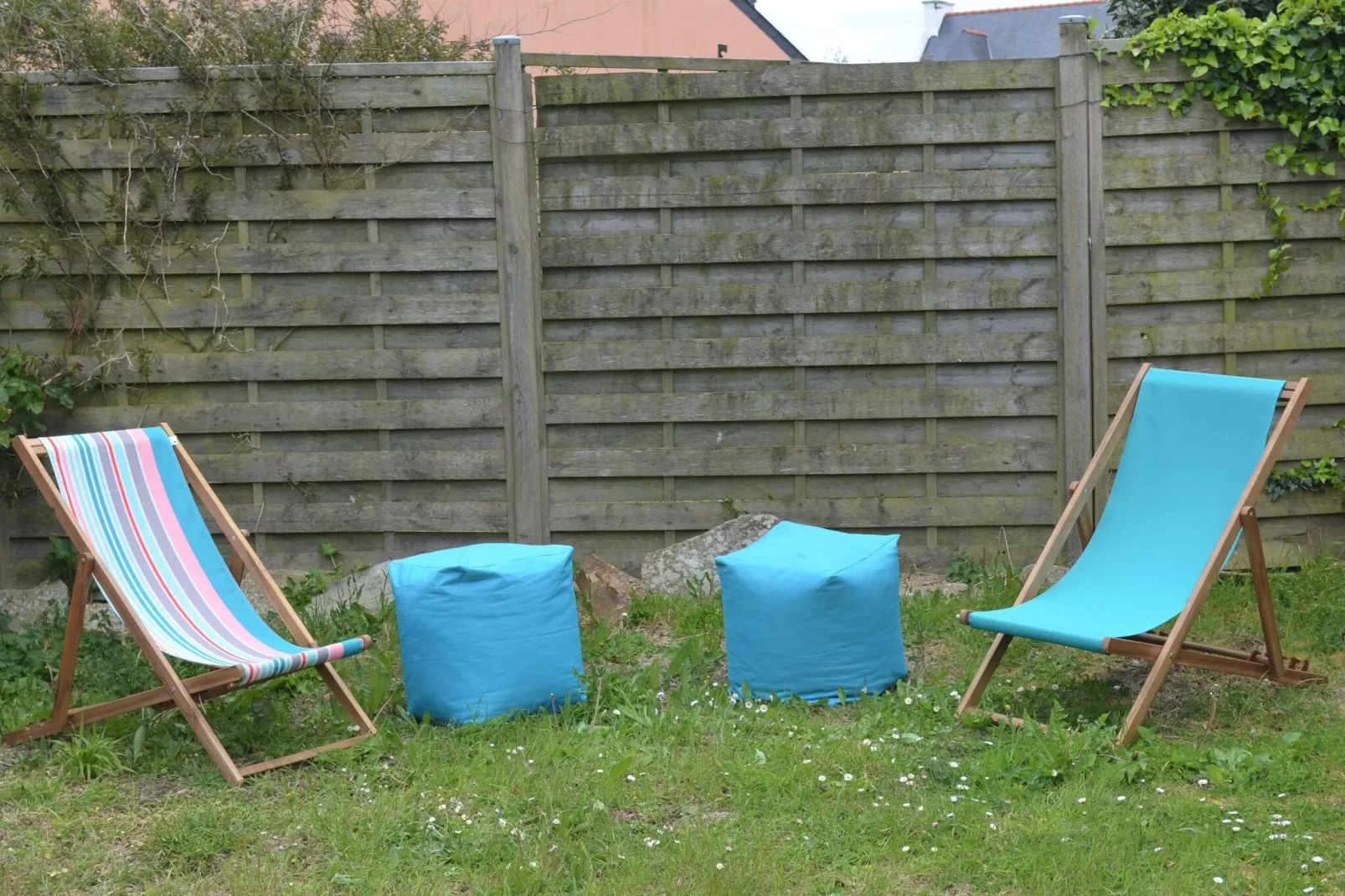 Ferienhaus Locquirec-Gardens summer