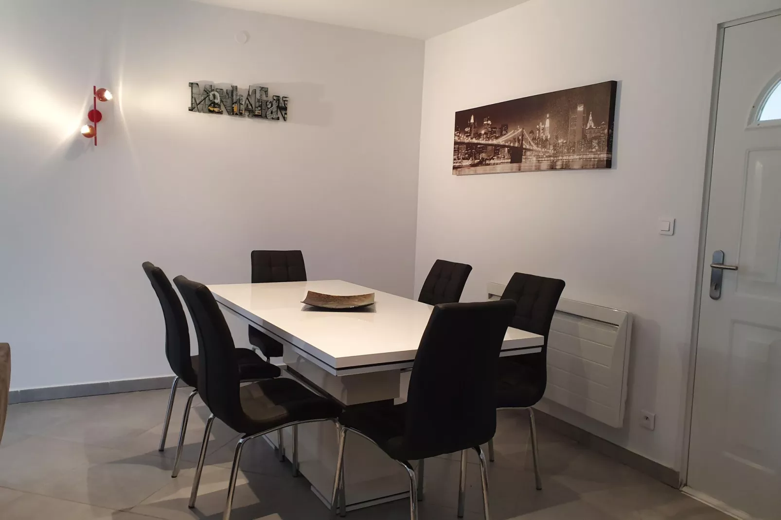 Les Merlettes-Dining room