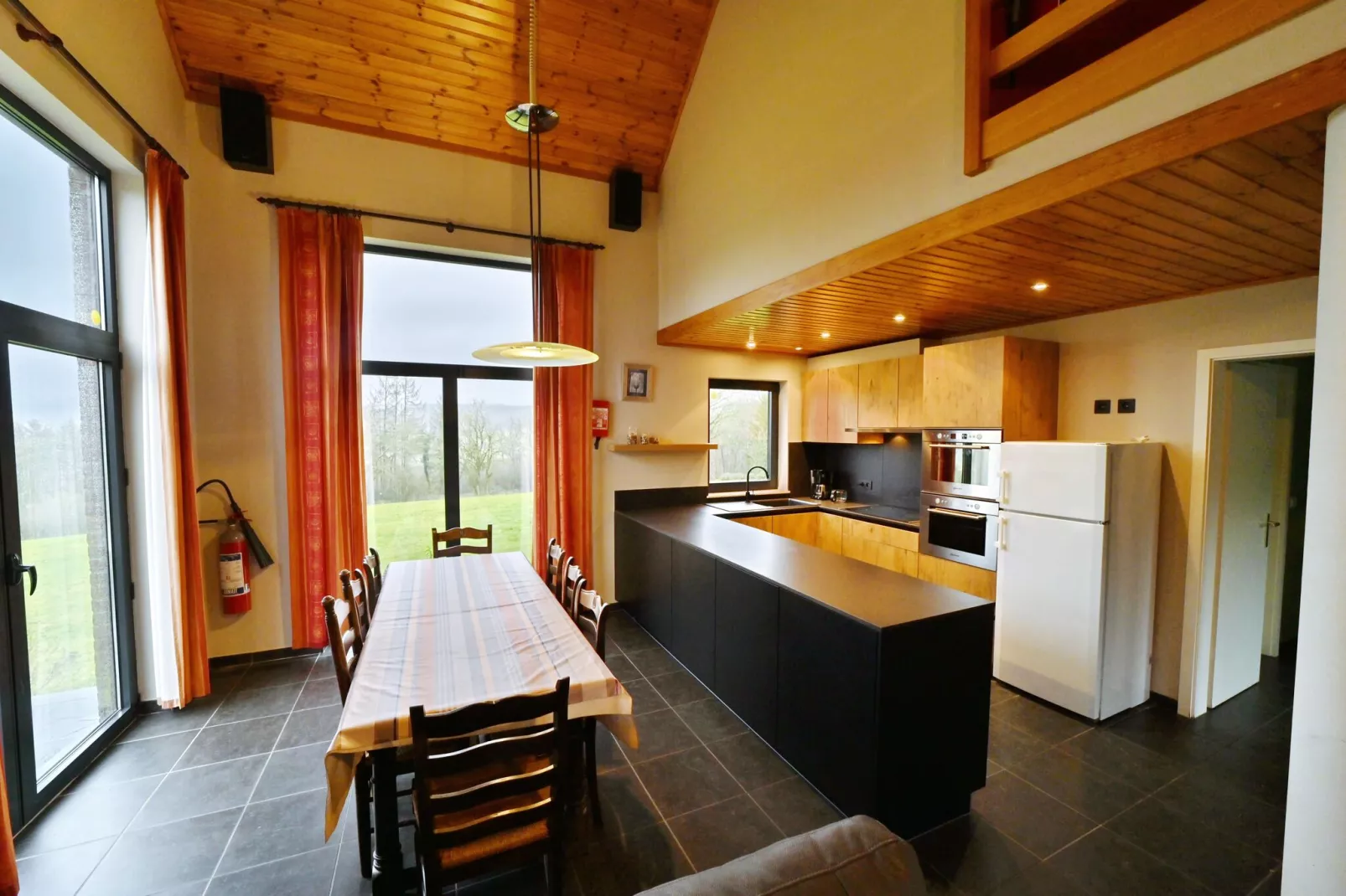 Le Bouton d'Or-Kitchen
