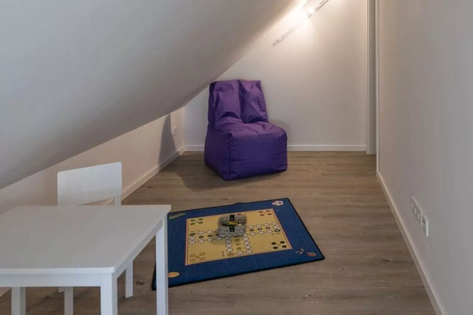 Penthouse Stine-Recreation room