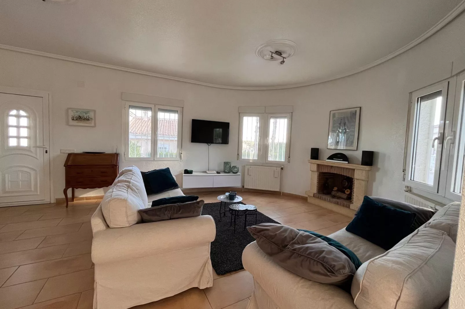 Villa Cuidad Quesada-Living room