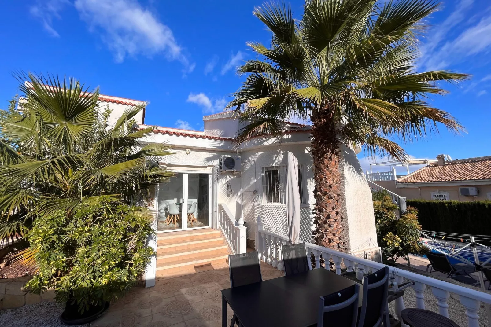 Villa Cuidad Quesada-Exterior summer