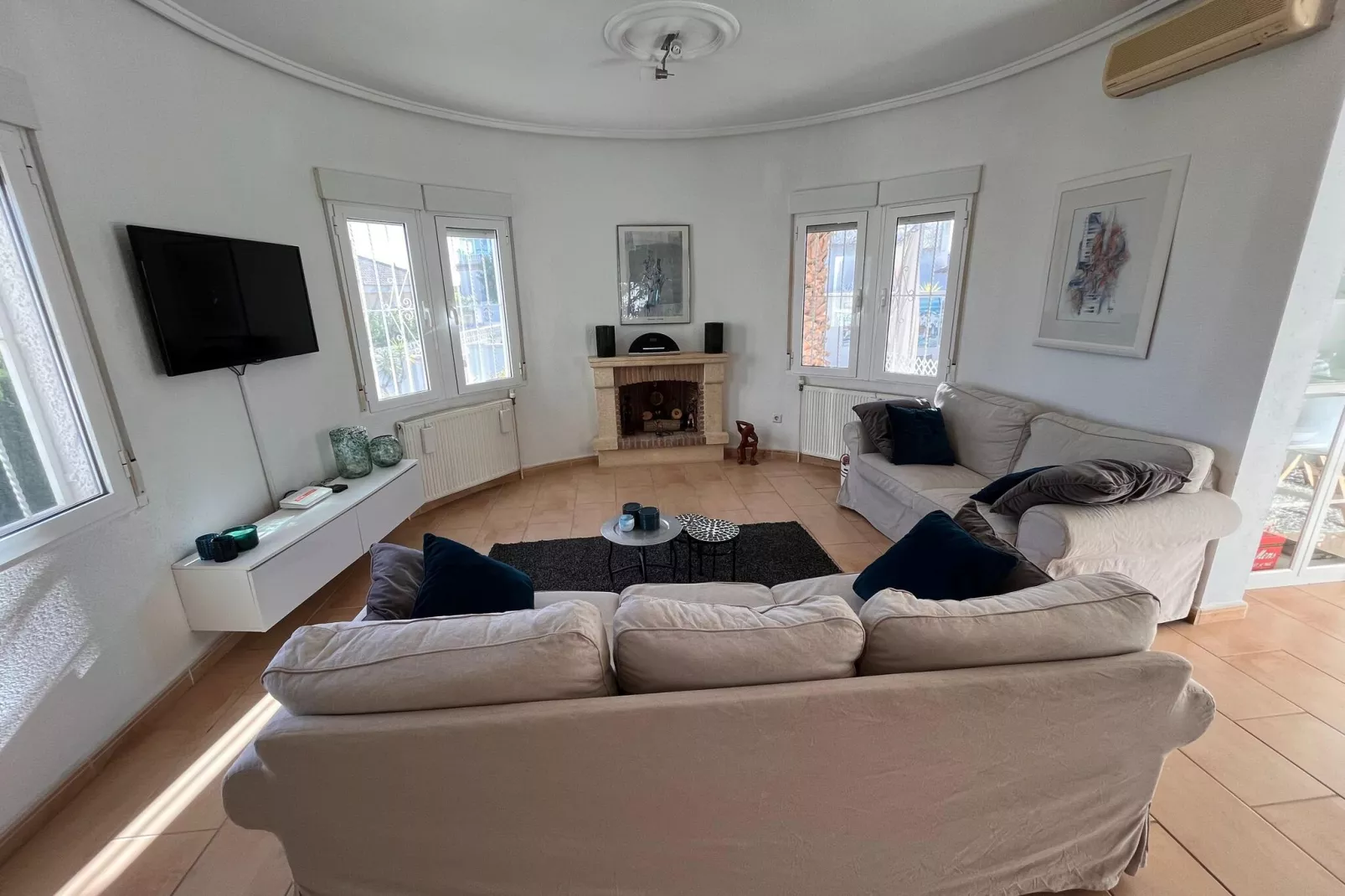 Villa Cuidad Quesada-Living room