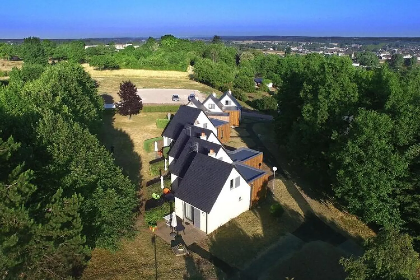 Holiday resort Amboise Les Châteaux de la Loire - Amboise // Chalet 3 pcs 6 pers 1 bébé 2 salles d'eau-Extérieur été