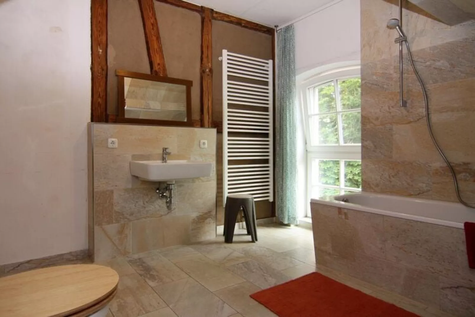 Fewo Hedi-Bathroom