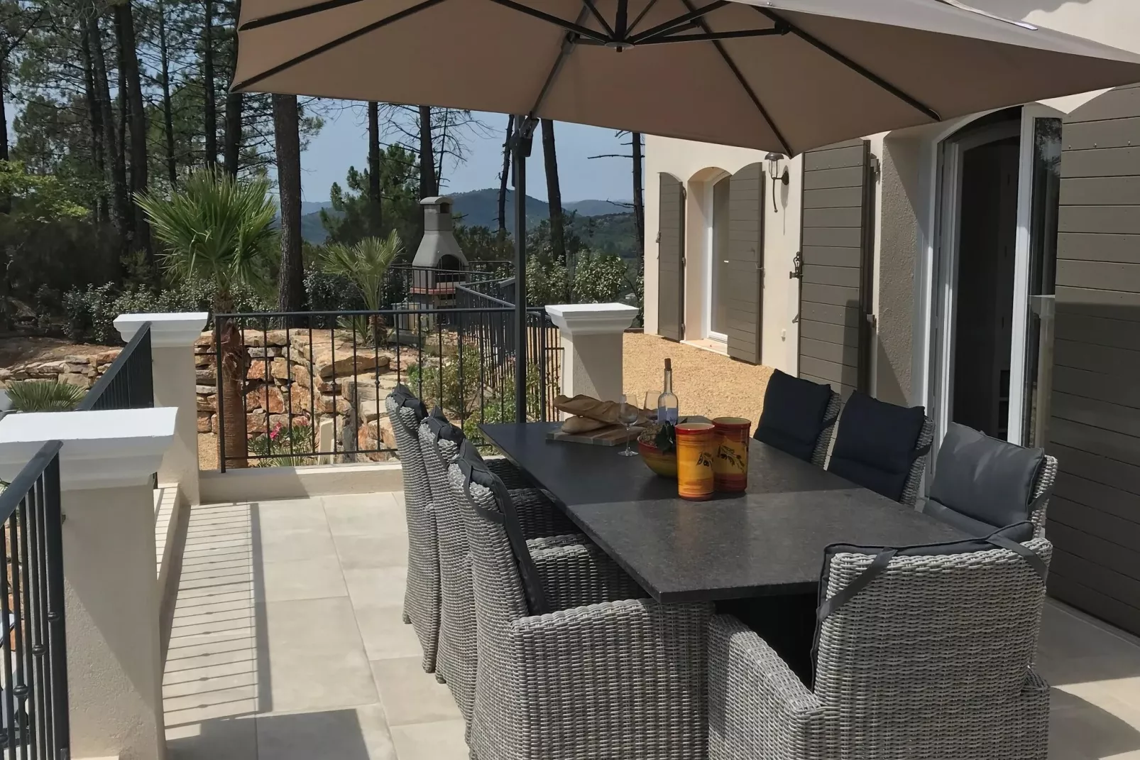 Villa Athos 14p-Terrace balcony