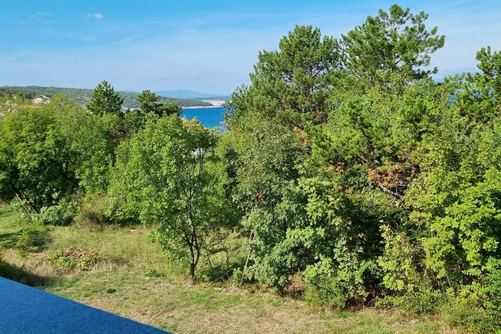 Apartment Karmen Šilo-View summer