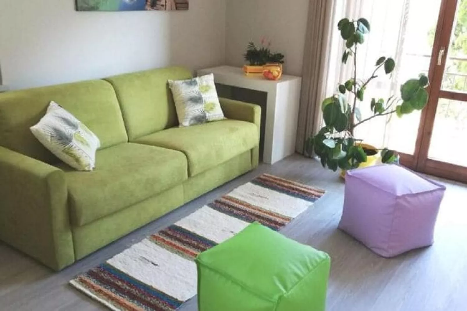 Alex Home 2-Living room