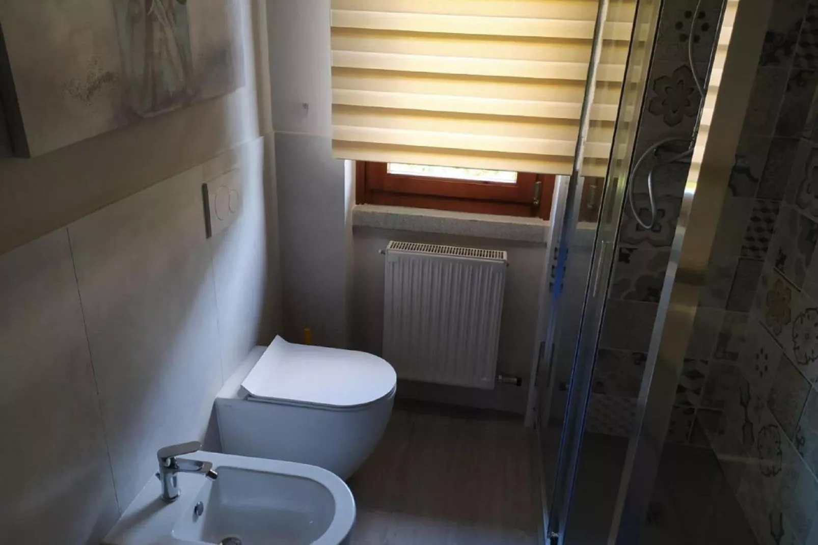 Alex Home 2-Bathroom