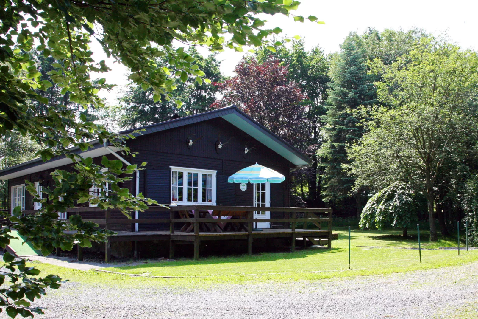 La Maison du Chasseur-Exterior summer