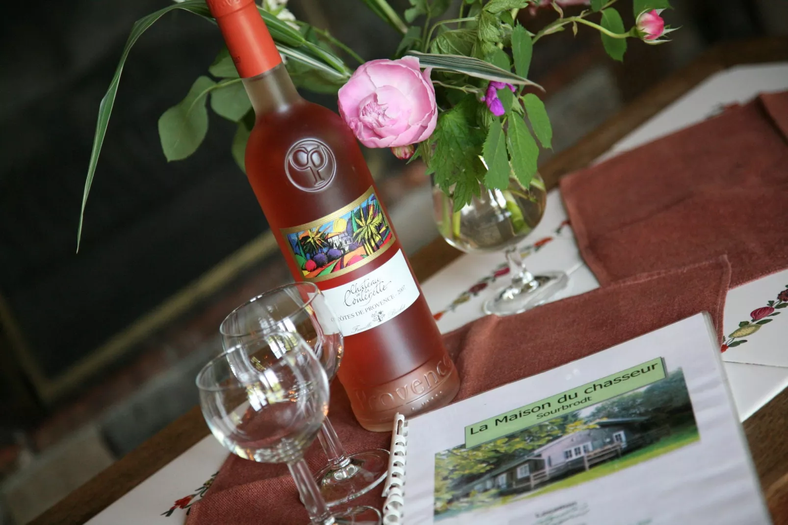 La Maison du Chasseur-Dining room