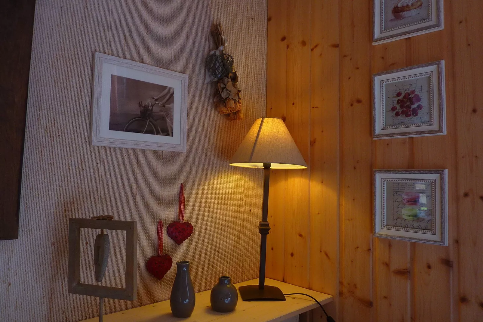 La Maison du Chasseur-Bedroom