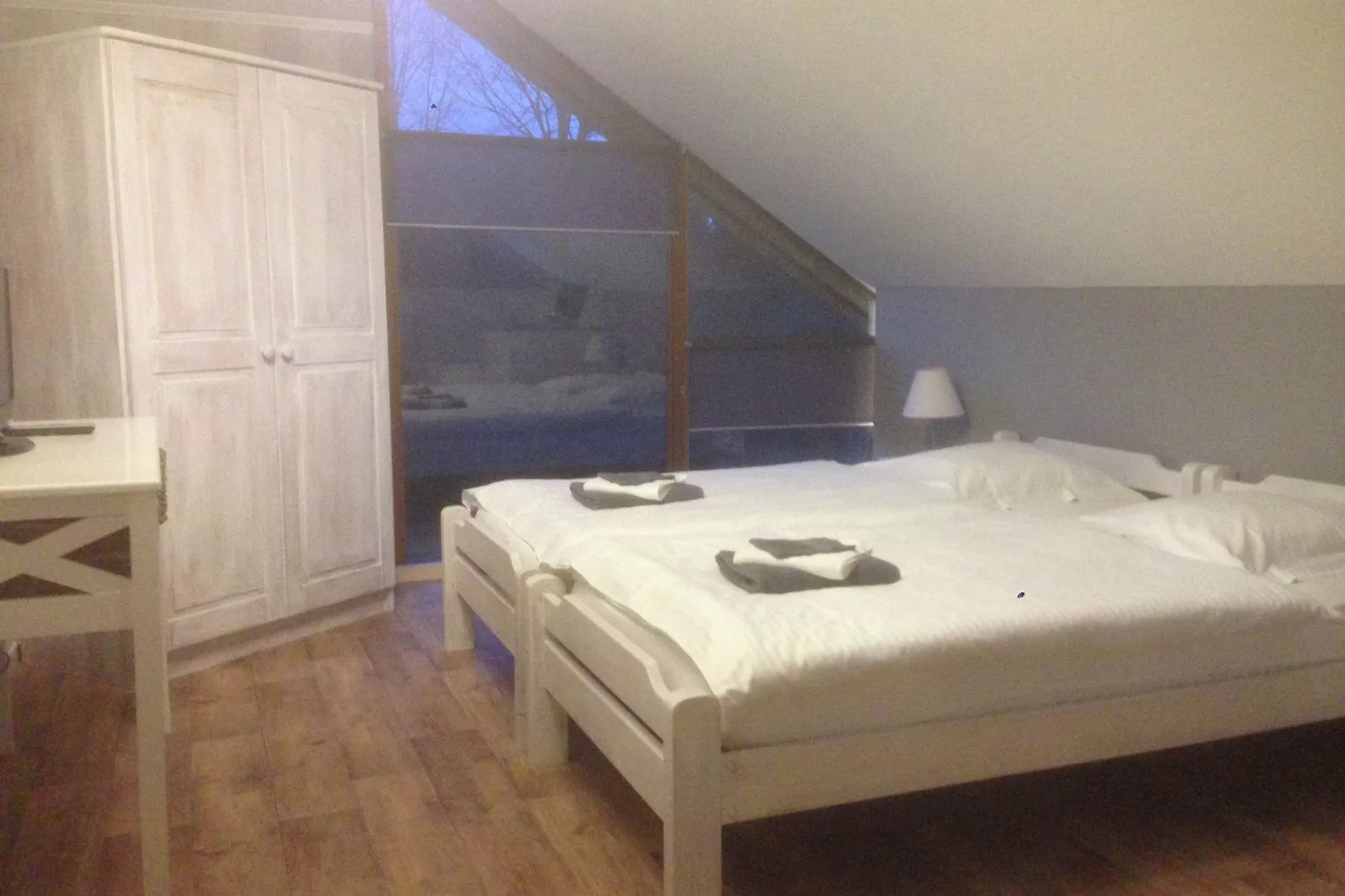 Cligneval-Bedroom