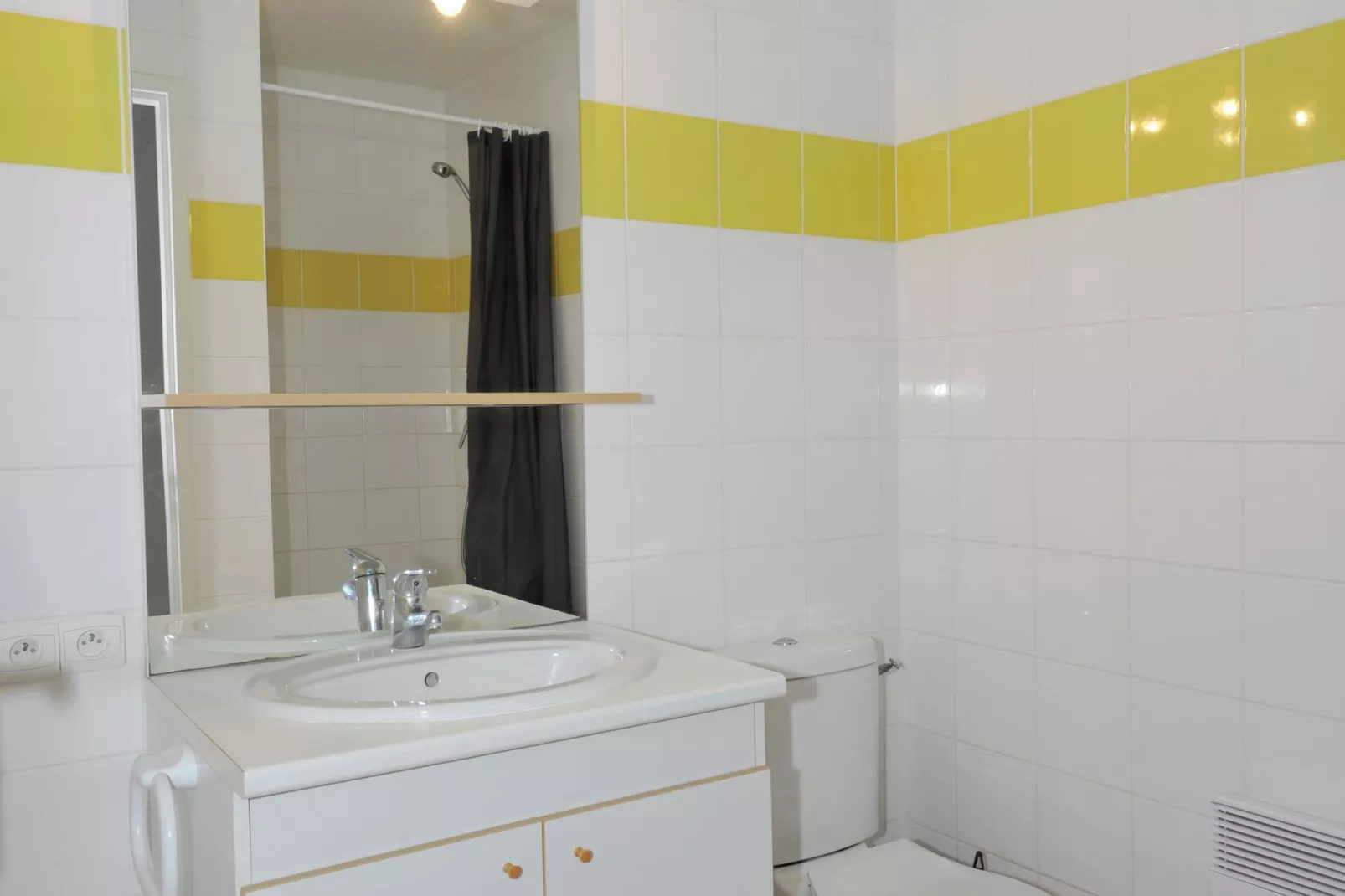 Résidence les Hameaux de l'Océan 1-Bathroom