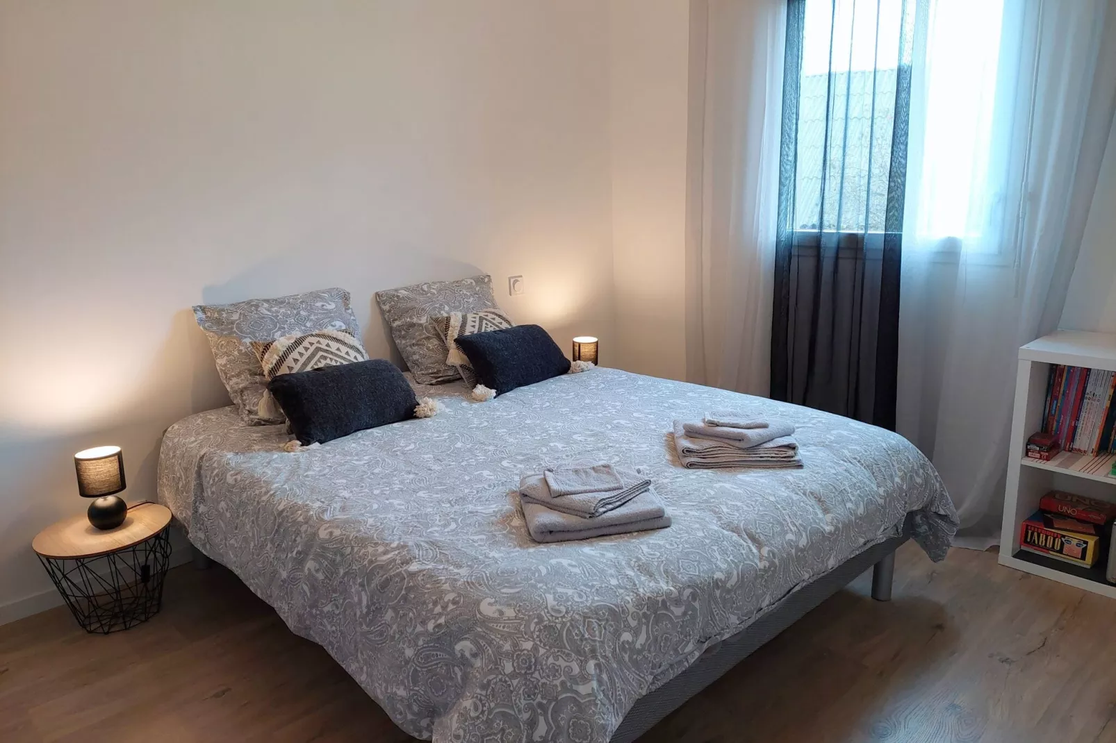 Ebenerdiges Ferienhaus Cleder-Bedroom