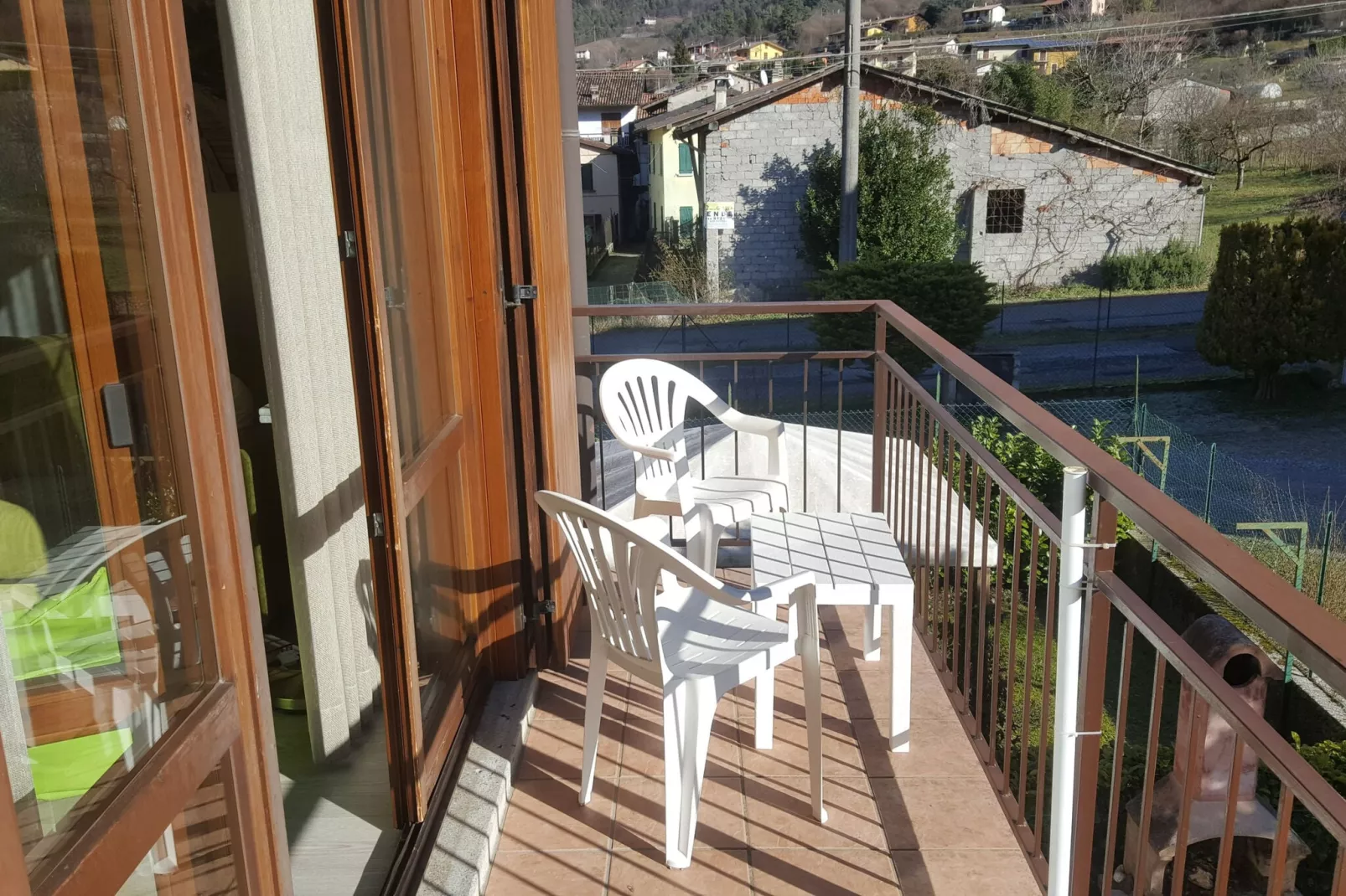 Alex Home 2-Terrace balcony