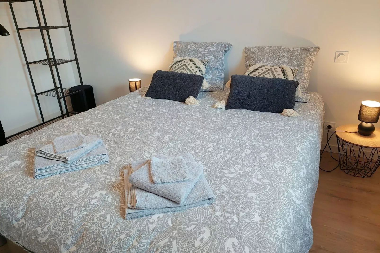 Ebenerdiges Ferienhaus Cleder-Bedroom