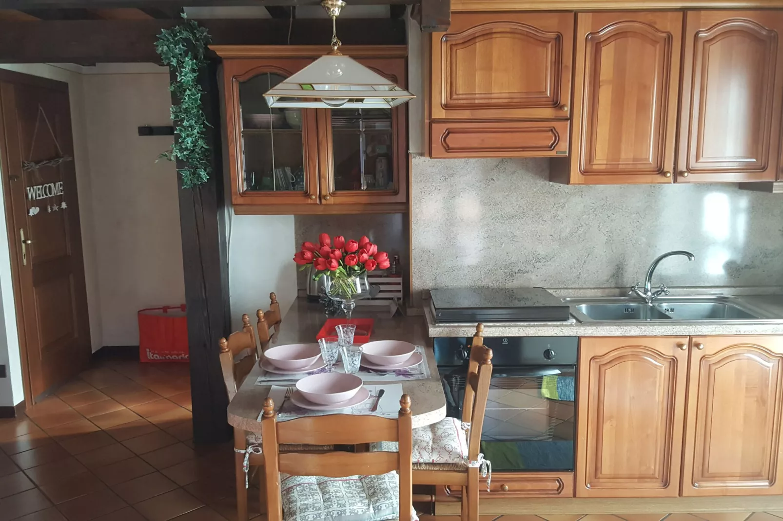 Alex Home 1-Kitchen