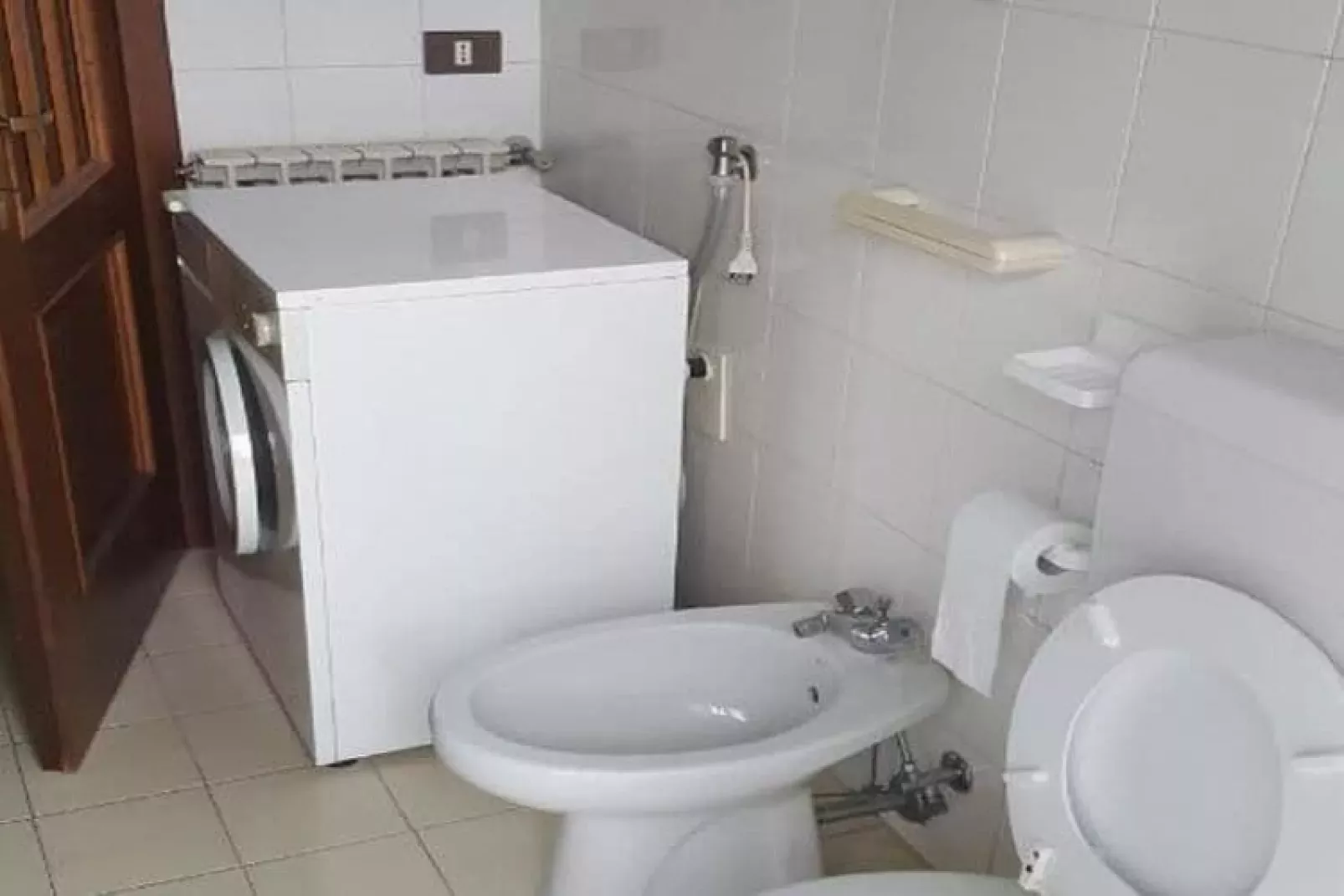 Alex Home 1-Bathroom