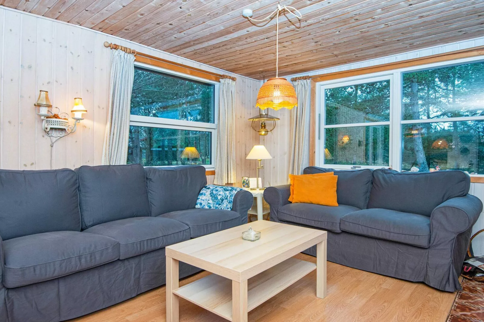 4 person holiday home in Ebeltoft-By Traum
