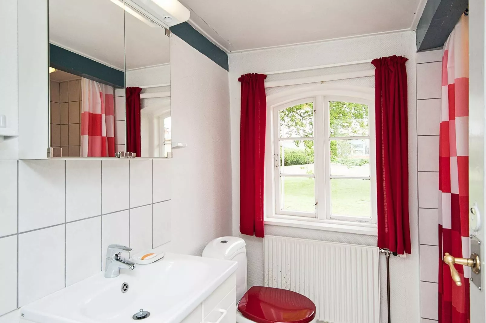 4 person holiday home in Bredebro-By Traum-Indoor