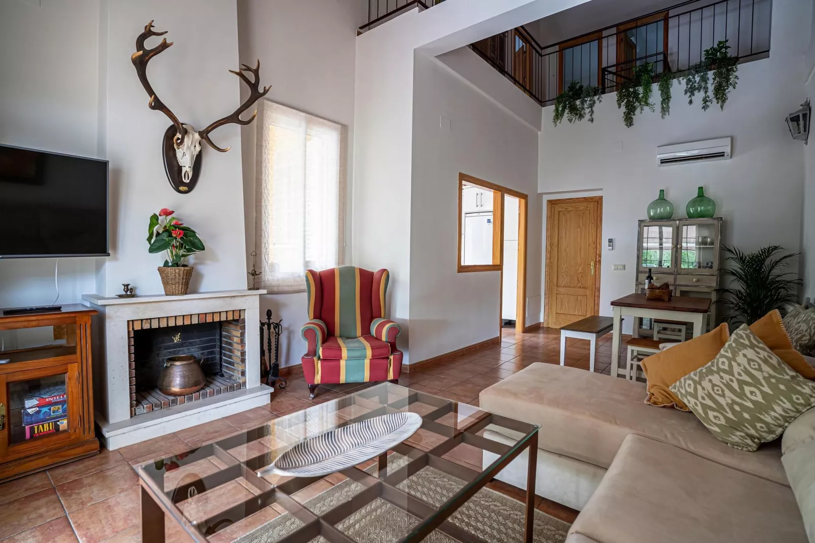 Villa in las Jaras - CT 119 CO 7PAX-Salon