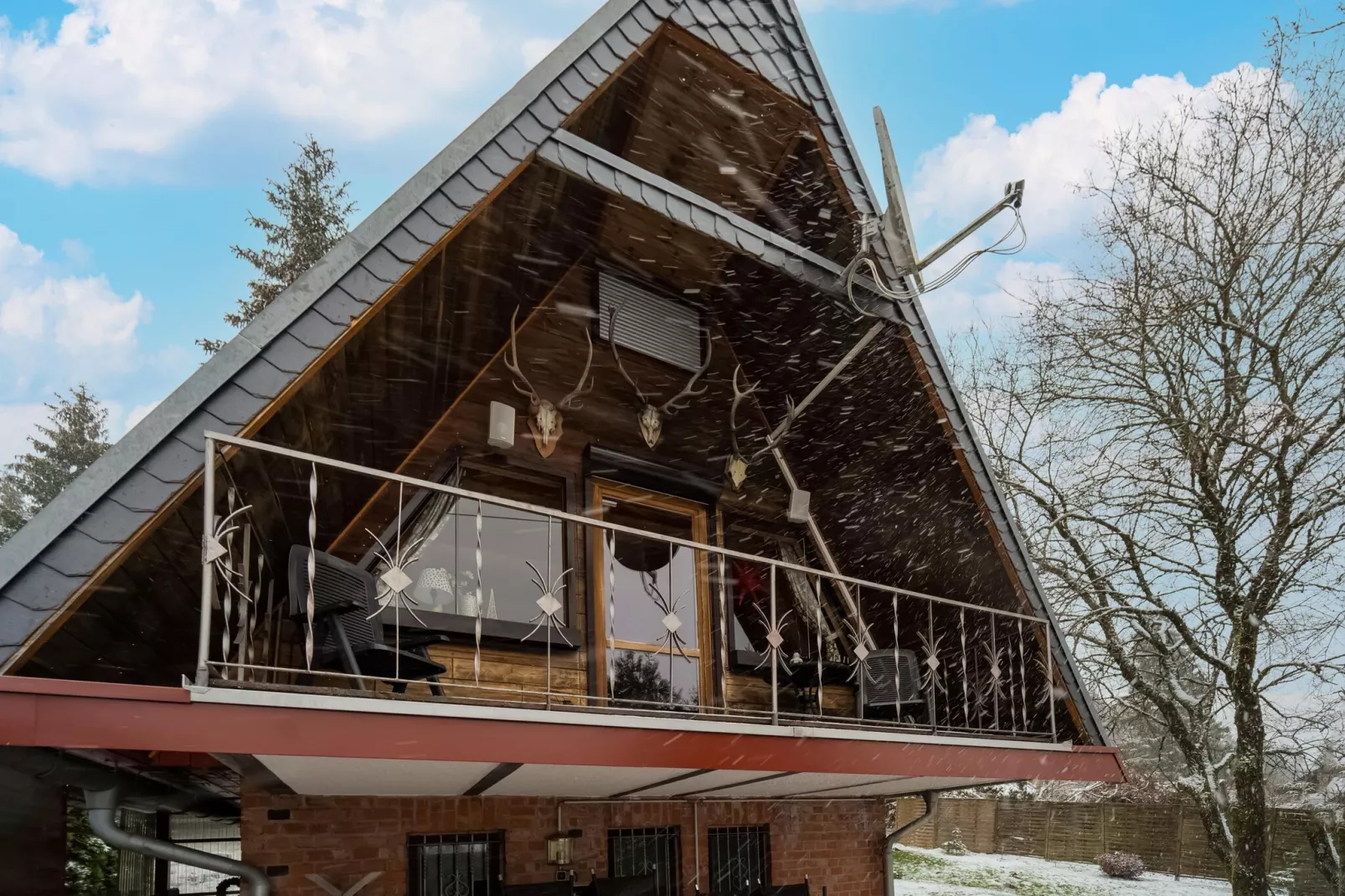 Ferienhaus Alwin-Exterior winter