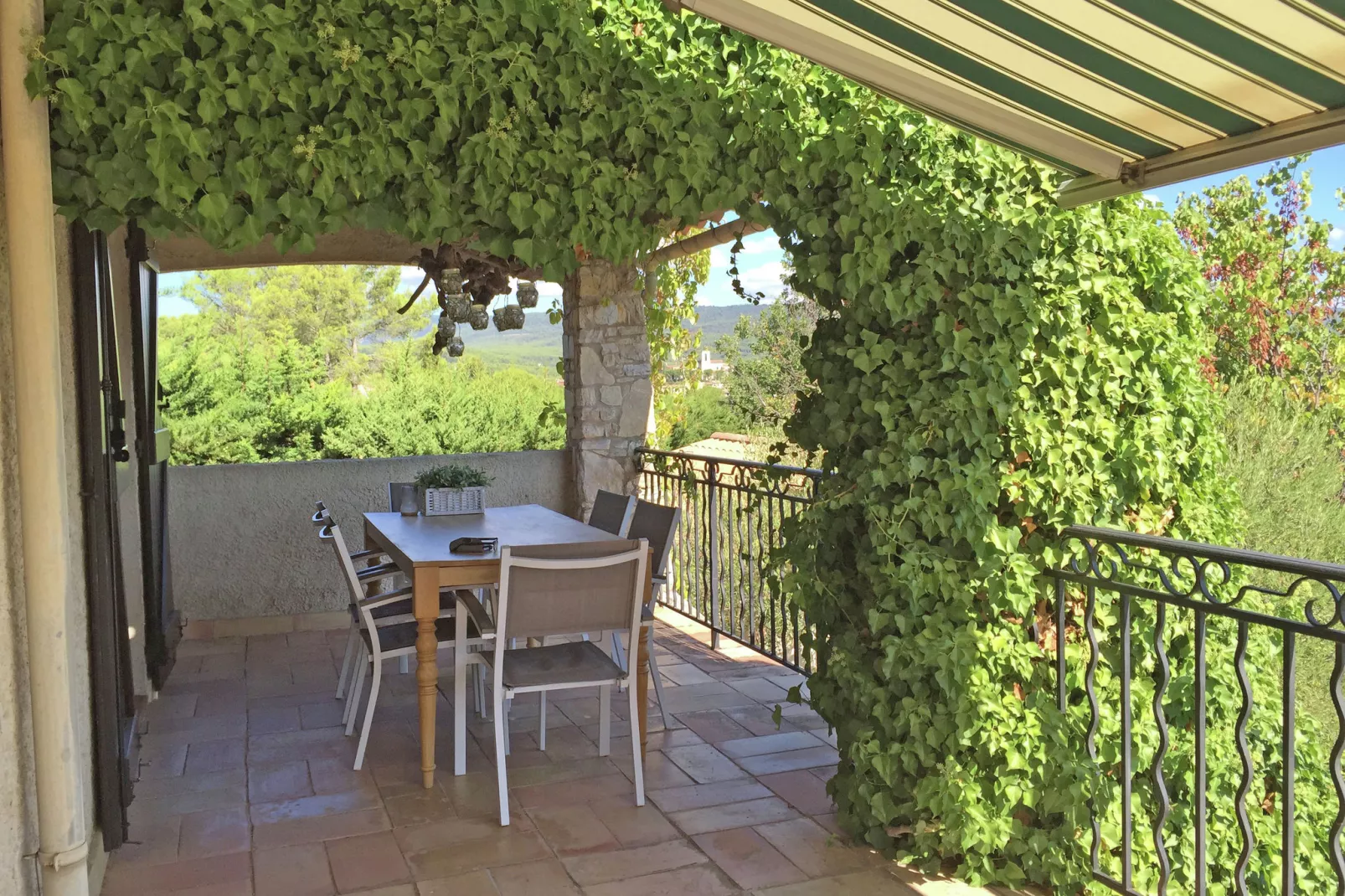 Grand Coeur-Terrassenbalkon