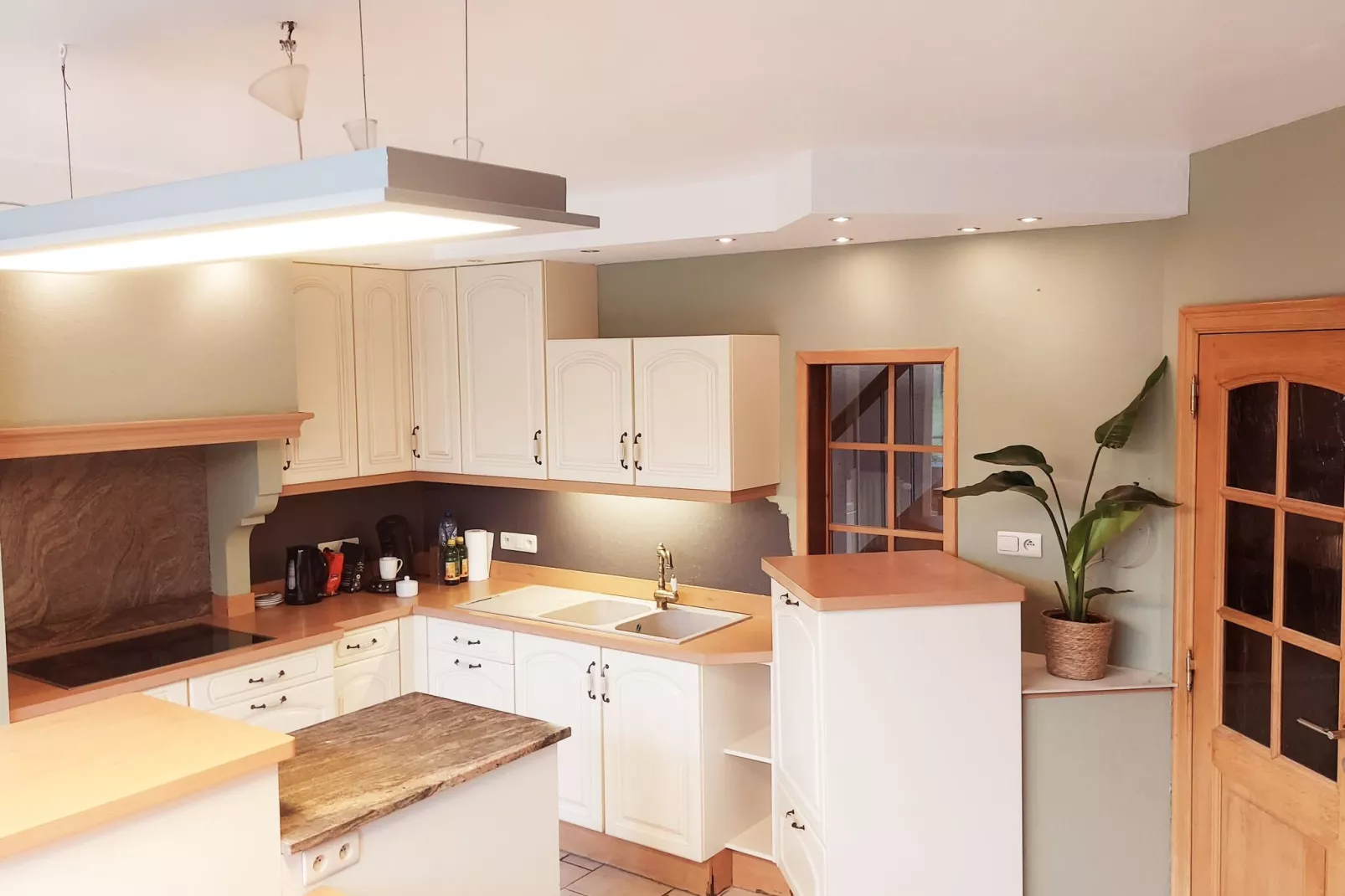Charmante habitation à Lierneux pour 10 adultes avec Bains à remous-Kitchen