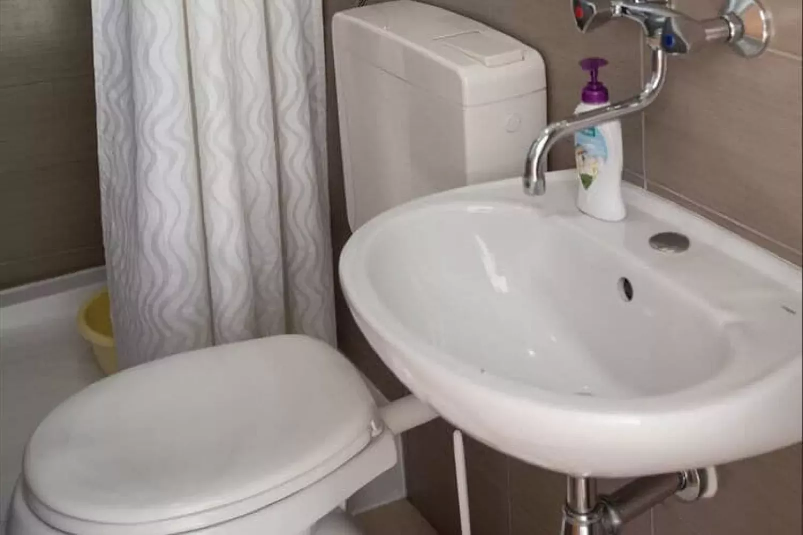 Haus Keti Šerka in Sumartin - 50 qm für 4 Pers-Bathroom