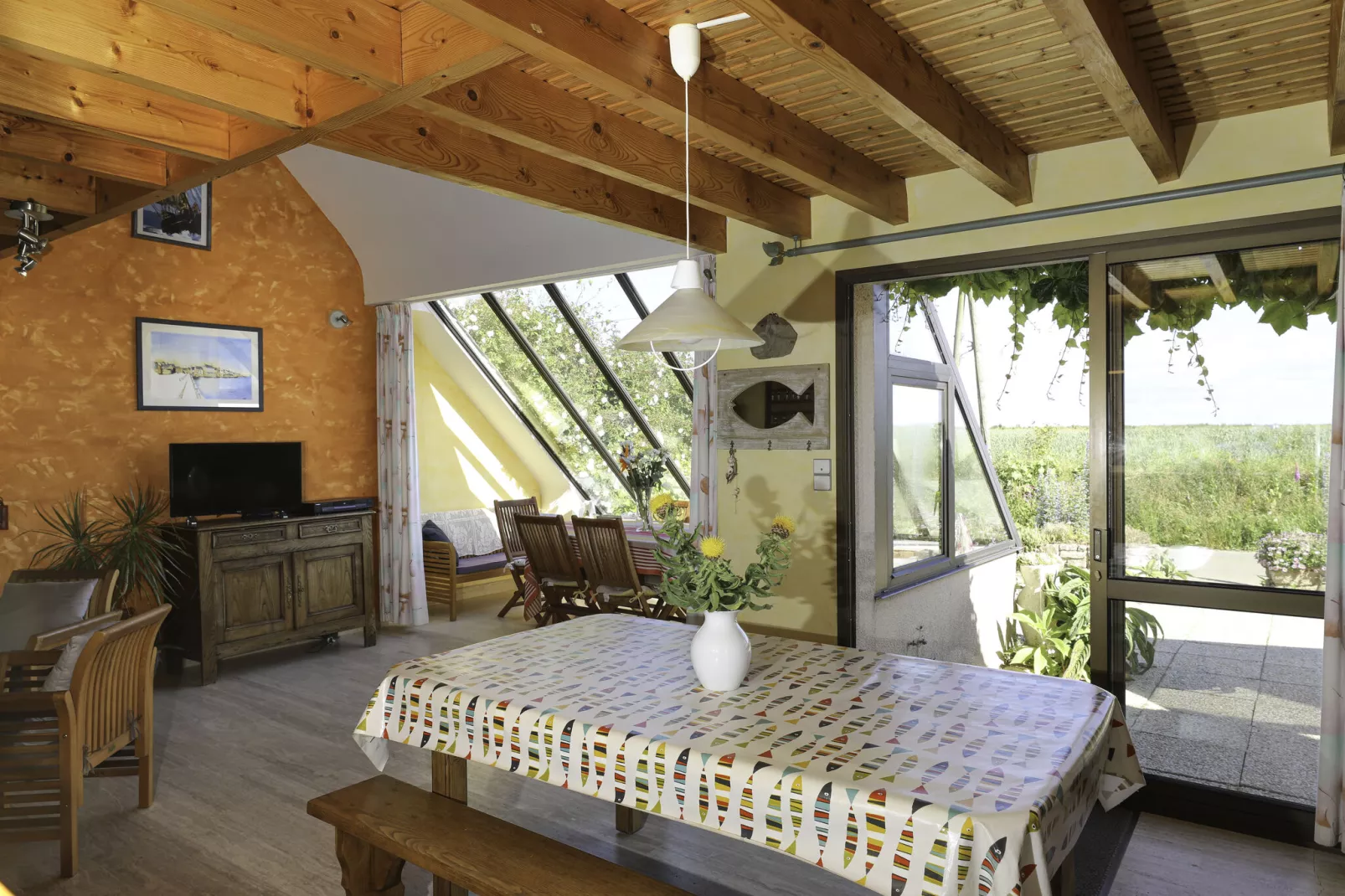 Ferienhaus in Sibiril-Dining room