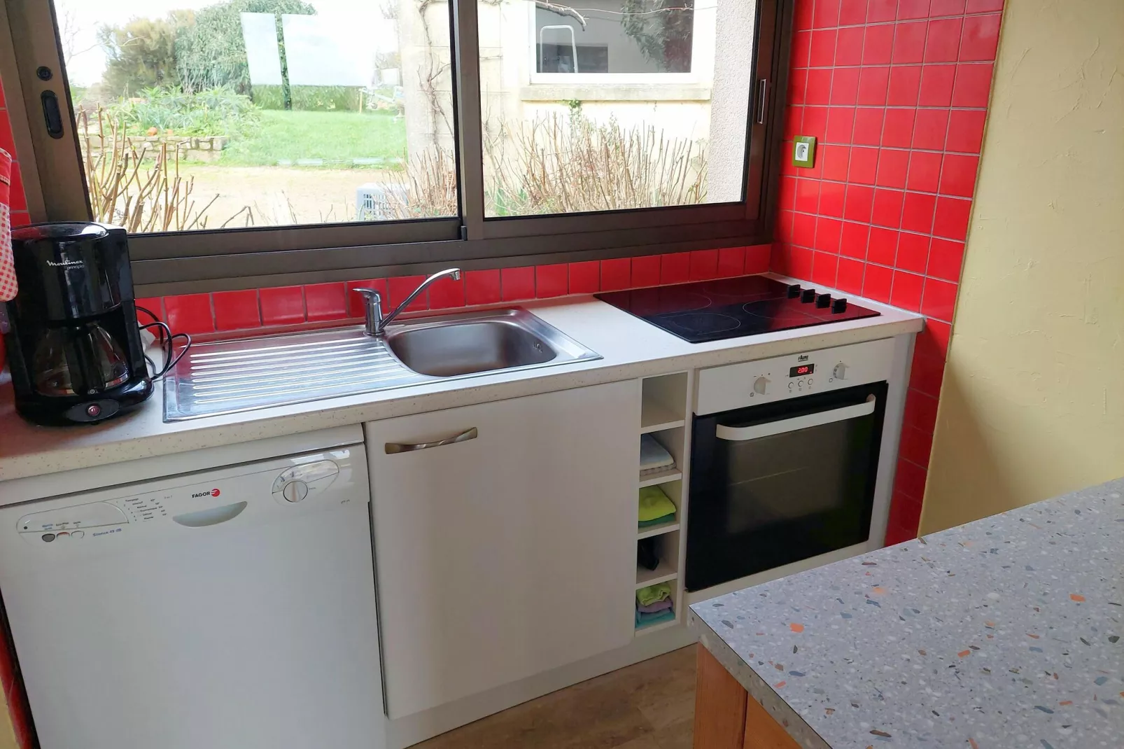 Ferienhaus in Sibiril-Kitchen