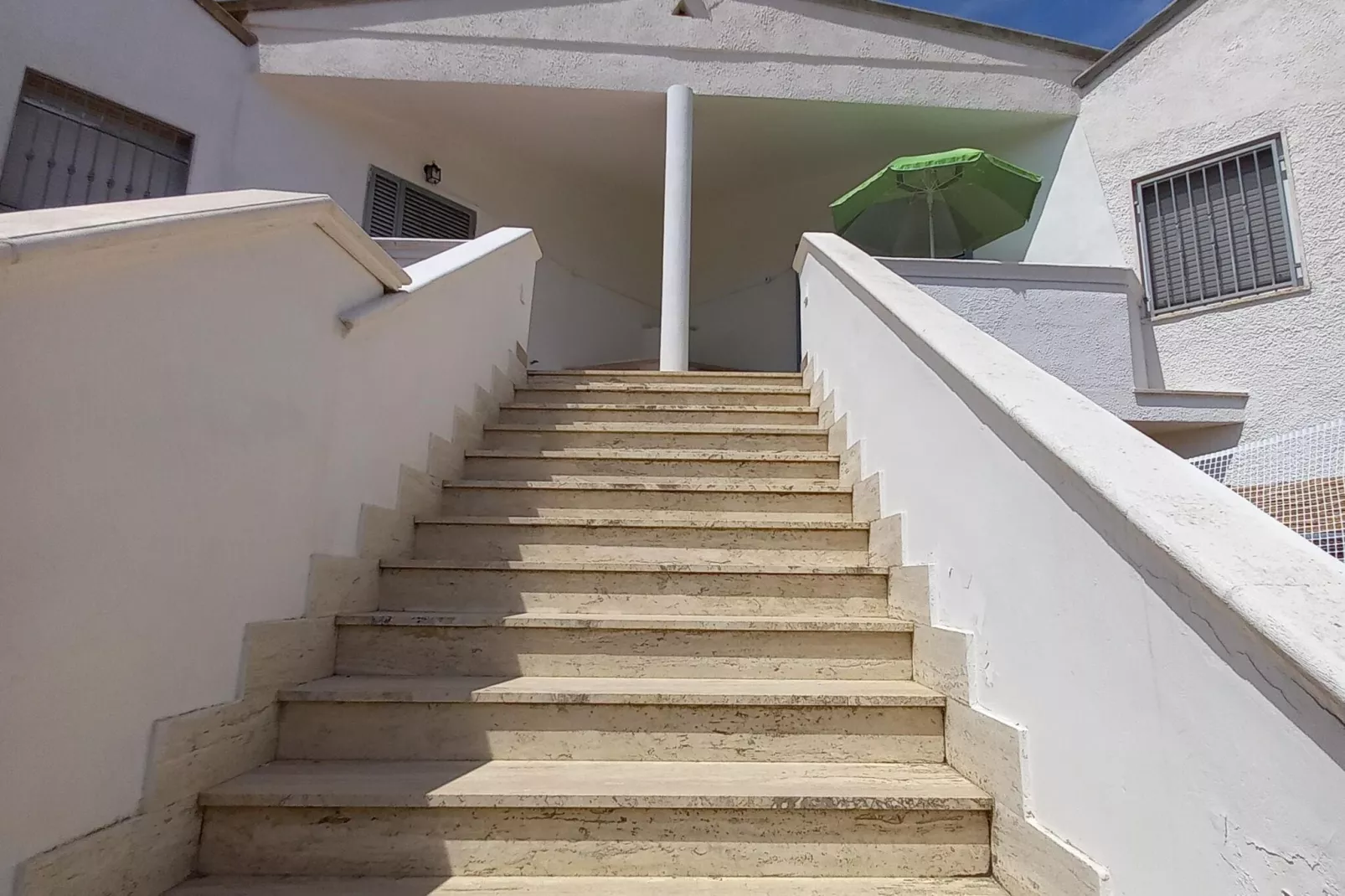 Ferienwohnung Casa Gino in San Pietro in Bavegna / Apulien-Exterior summer