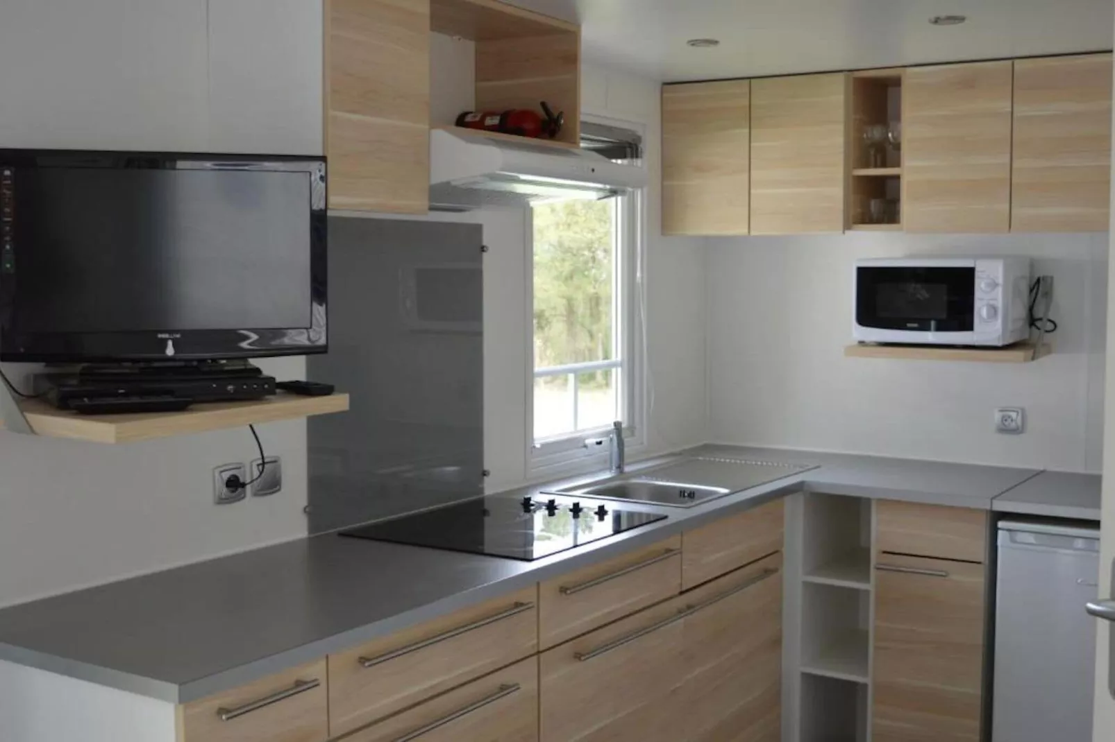 Verblijfpark Ardinam 2-Kitchen