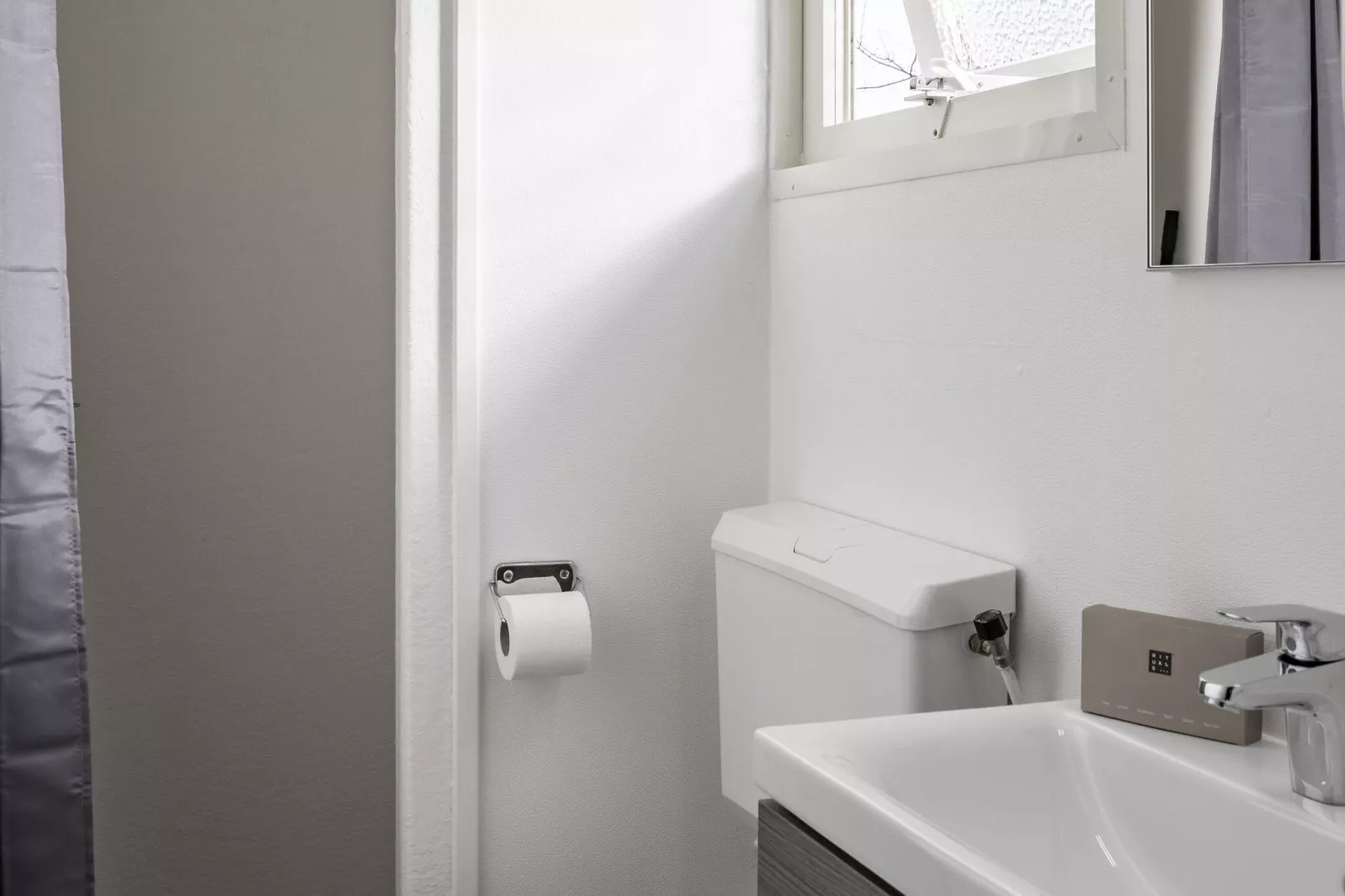Vakantiepark Hof Domburg 9-Bathroom
