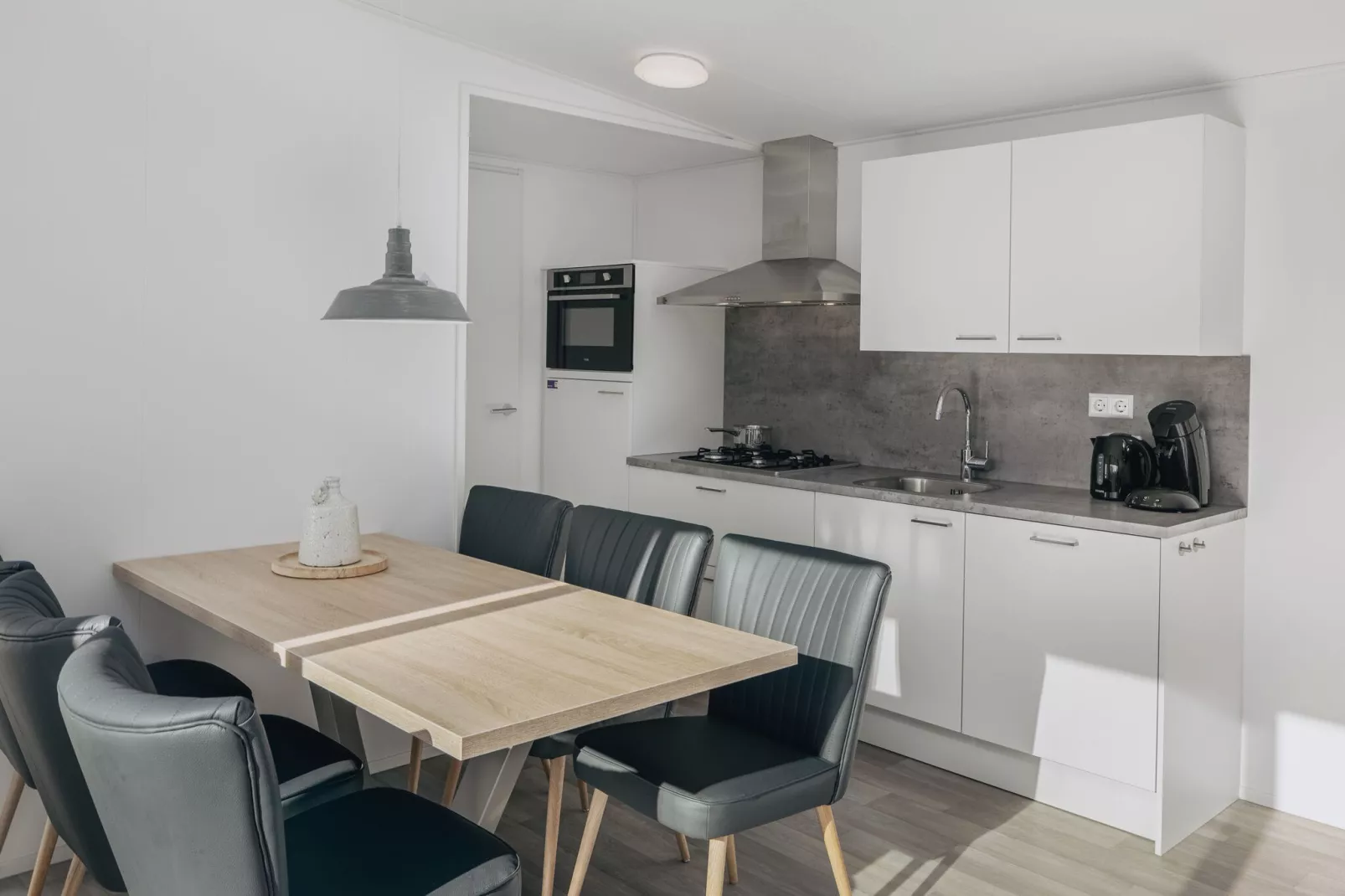 Vakantiepark Hof Domburg 22-Kitchen