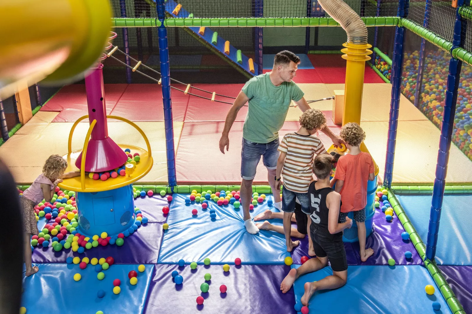 Vakantiepark BreeBronne 8-Installations du parc