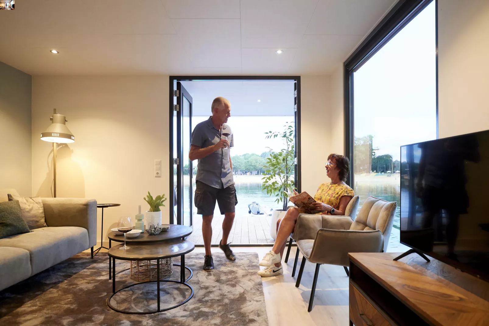 Vakantiepark BreeBronne 10-Living room