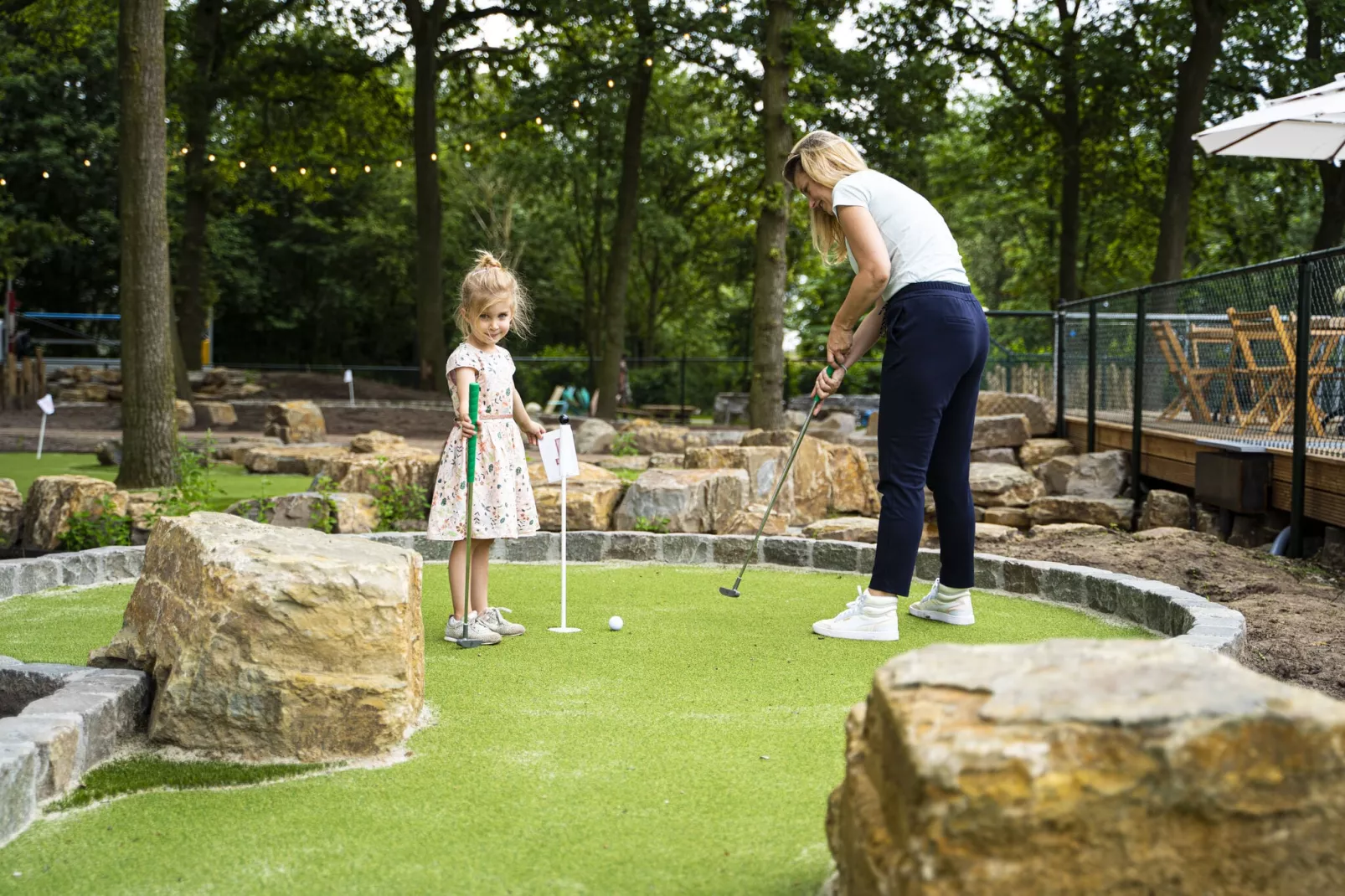 Vakantiepark BreeBronne 12-Park facilities