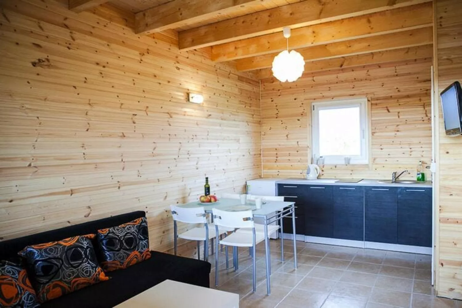 Domki wakacyjne 35 m2 dla 3 osób Rewal-Dining room