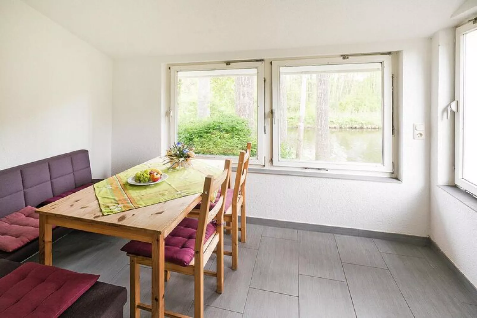 Ferienhaus Eldeblick 4 Personen direkt am Eldeufer in Parchim-Living room