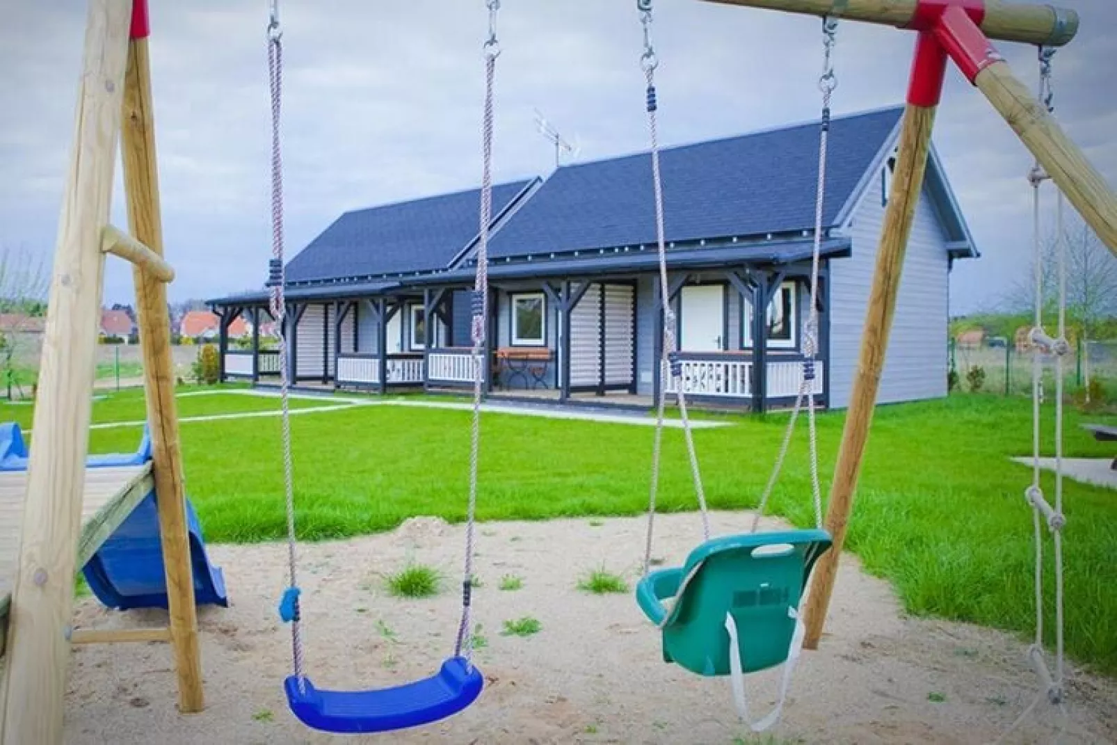 Domki wakacyjne 50 m2 dla 8 osób Rewal-Park facilities