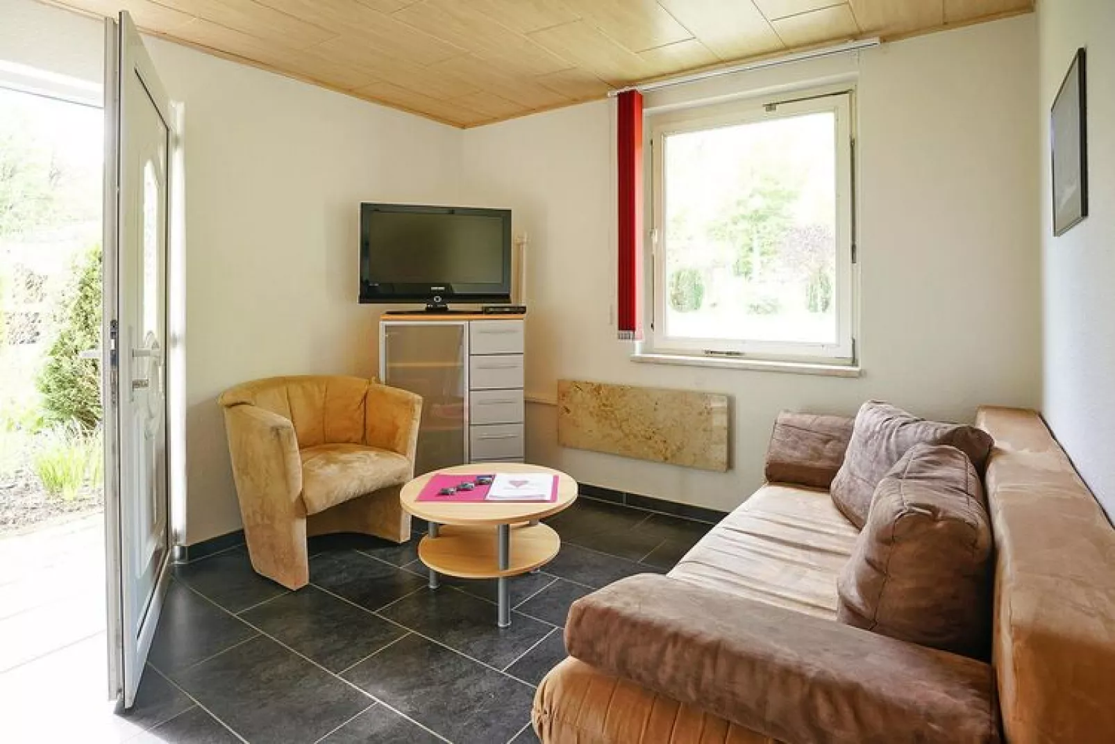 Ferienhaus Eldeblick 4 Personen direkt am Eldeufer in Parchim-Living room