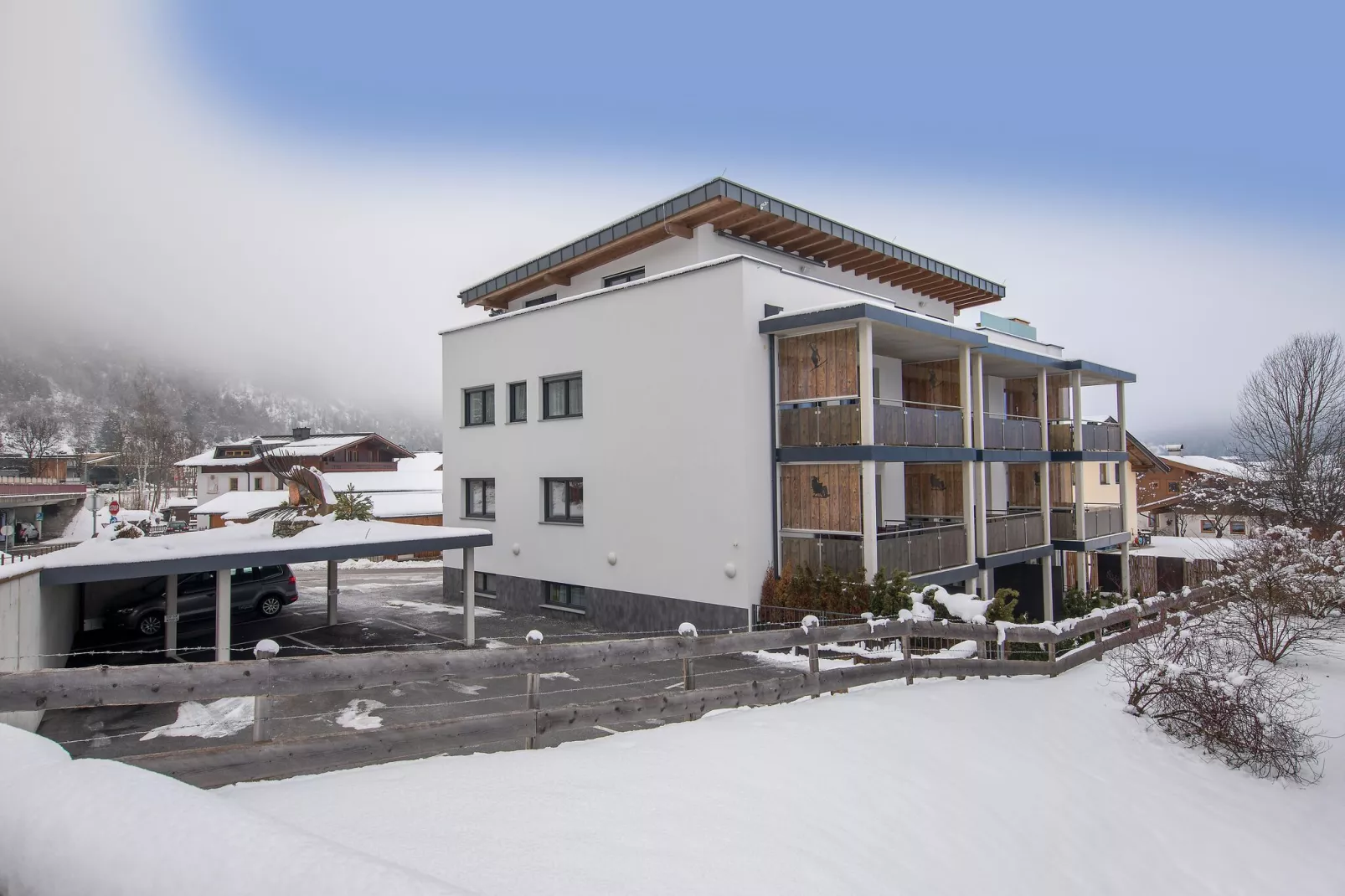 Helios Appartements-Außenbereich Winter