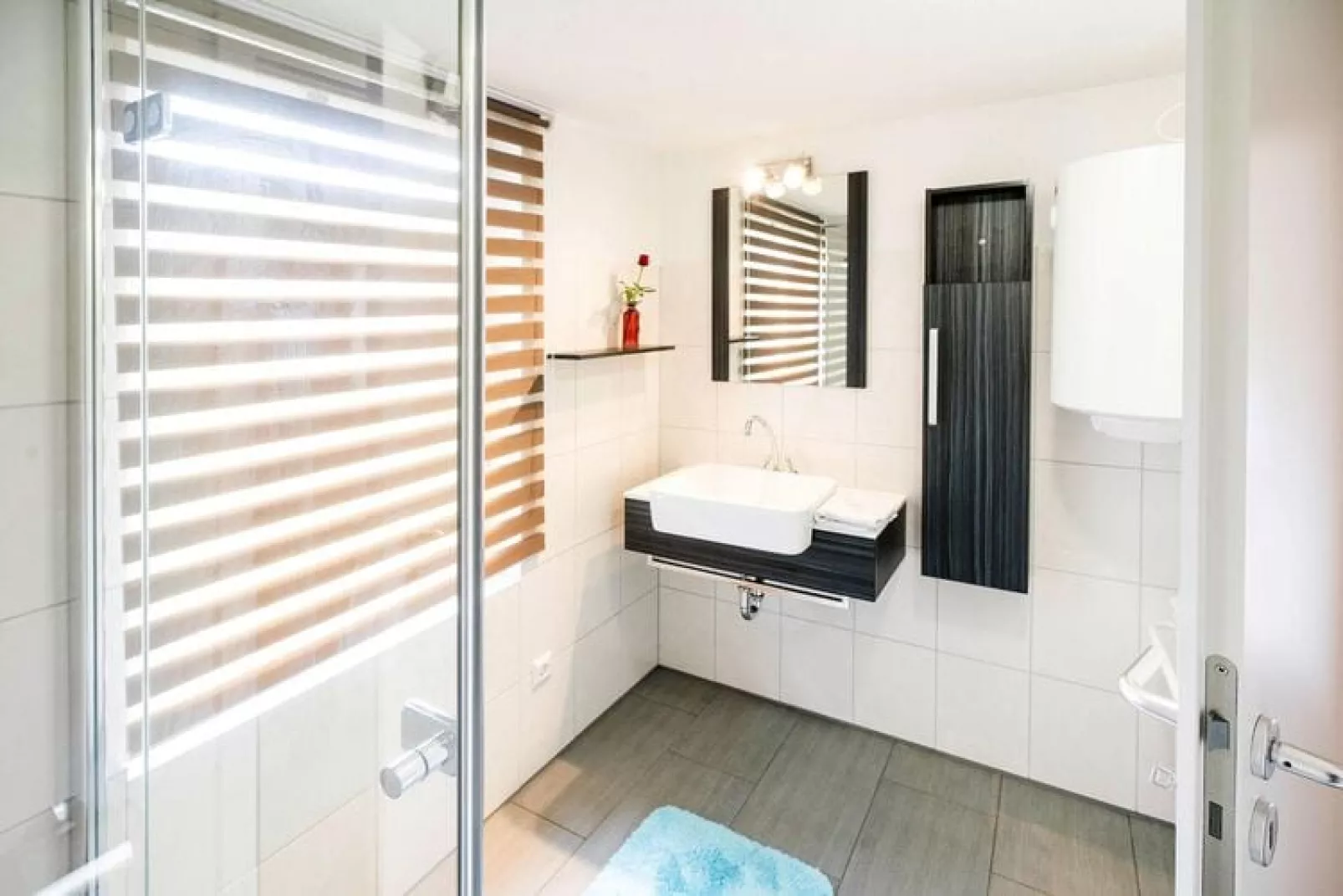 Ferienhaus Eldeblick 4 Personen direkt am Eldeufer in Parchim-Bathroom