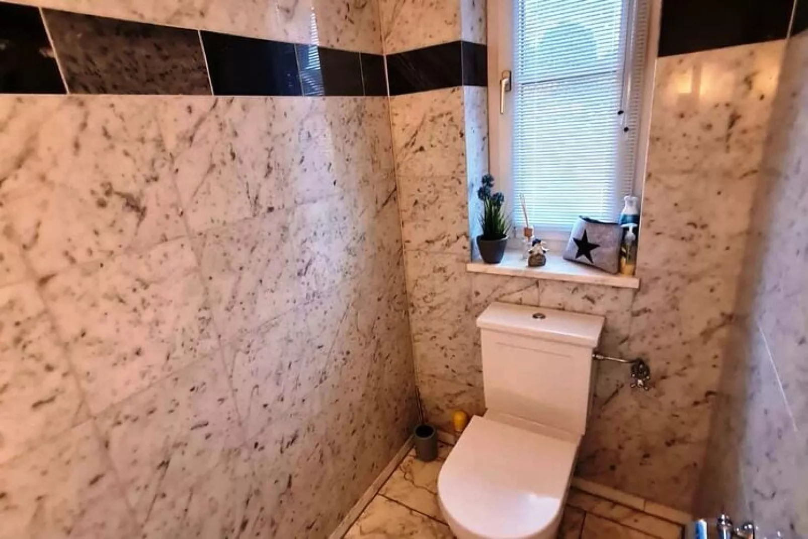 Bojendorf FehAmore 5 P-Bathroom