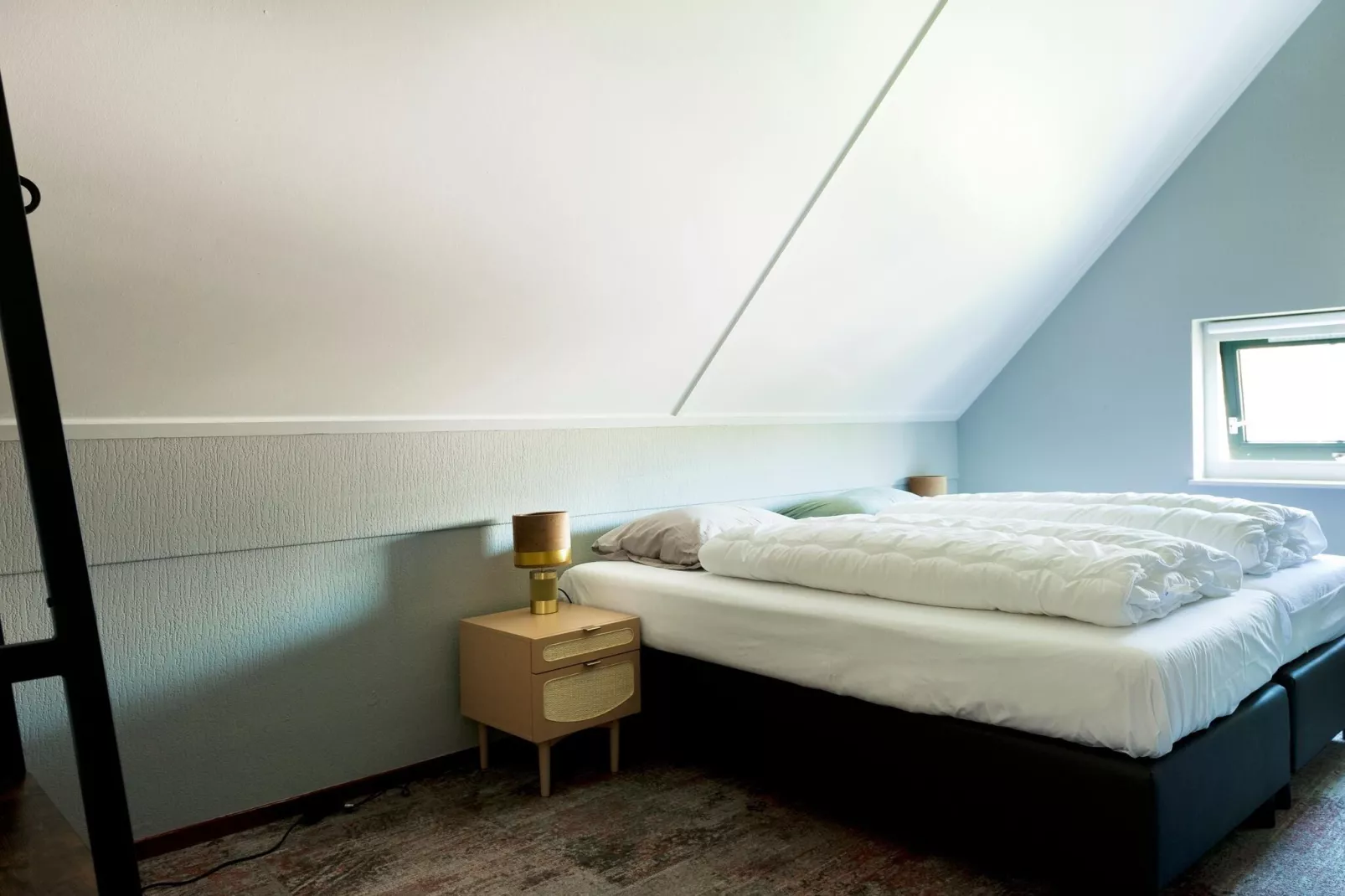12 pers Lethehuis met sauna buitenspa en toerboot-Bedroom